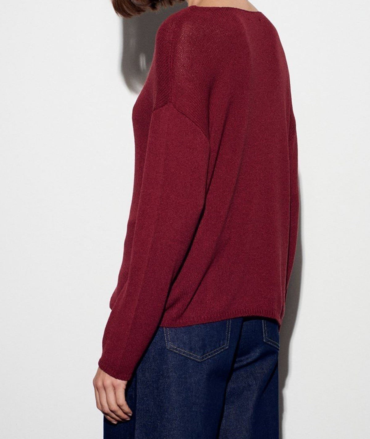Oval Yaka Dökümlü Kazak – Koyu Bordo