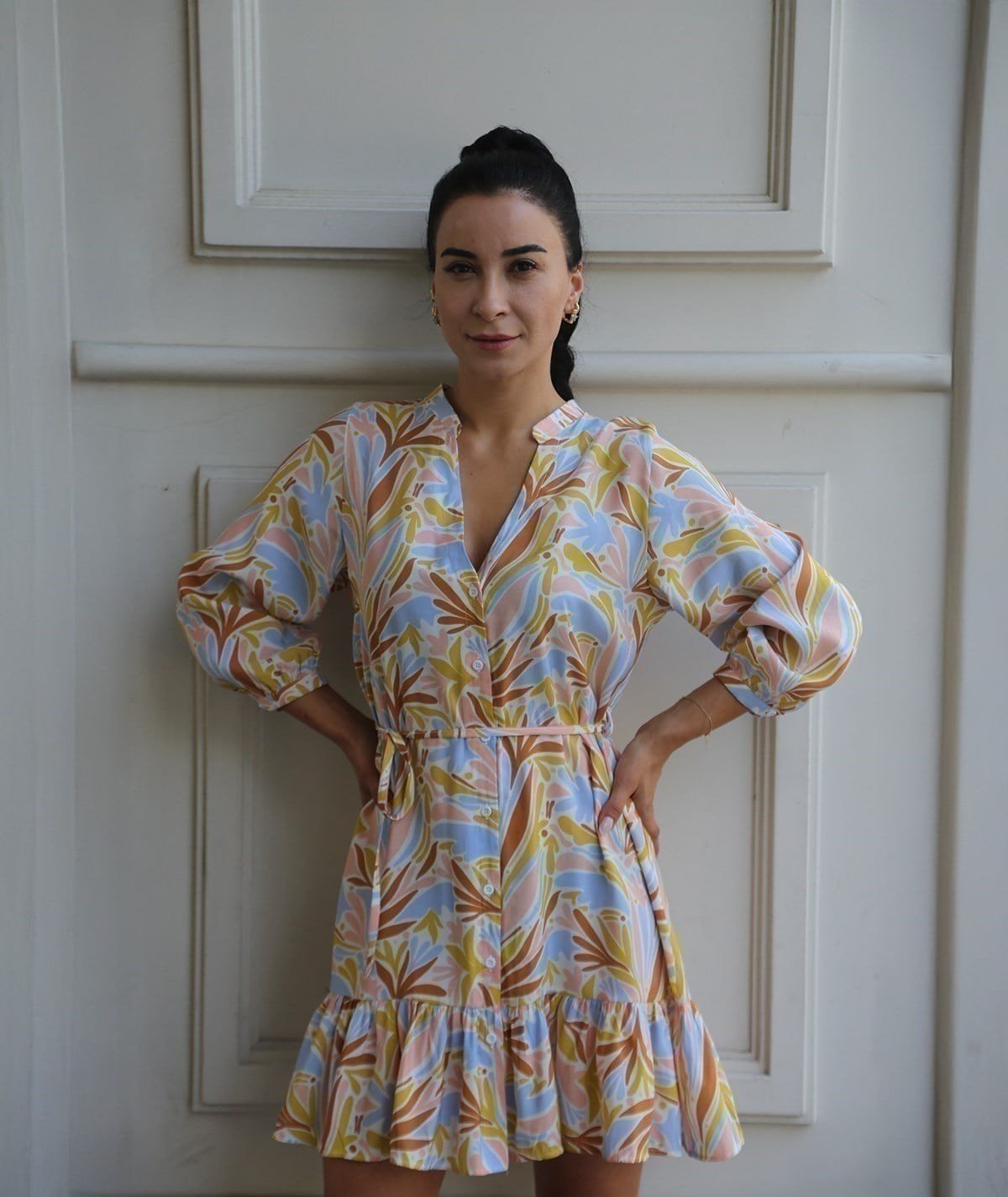 Pastel Yaprak Desenli Kuşaklı Mini Elbise