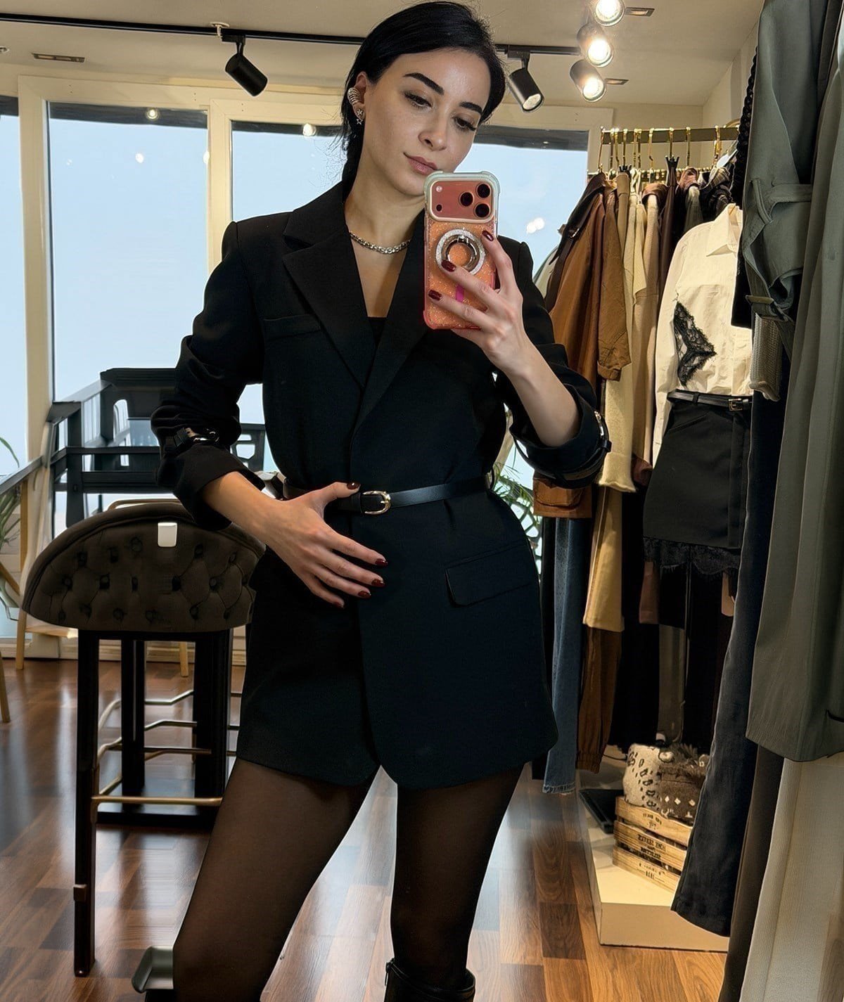 Premium kalite kemer detaylı siyah ceket