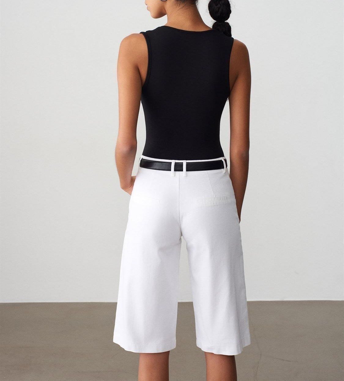 V Yaka Bodysuit-Siyah