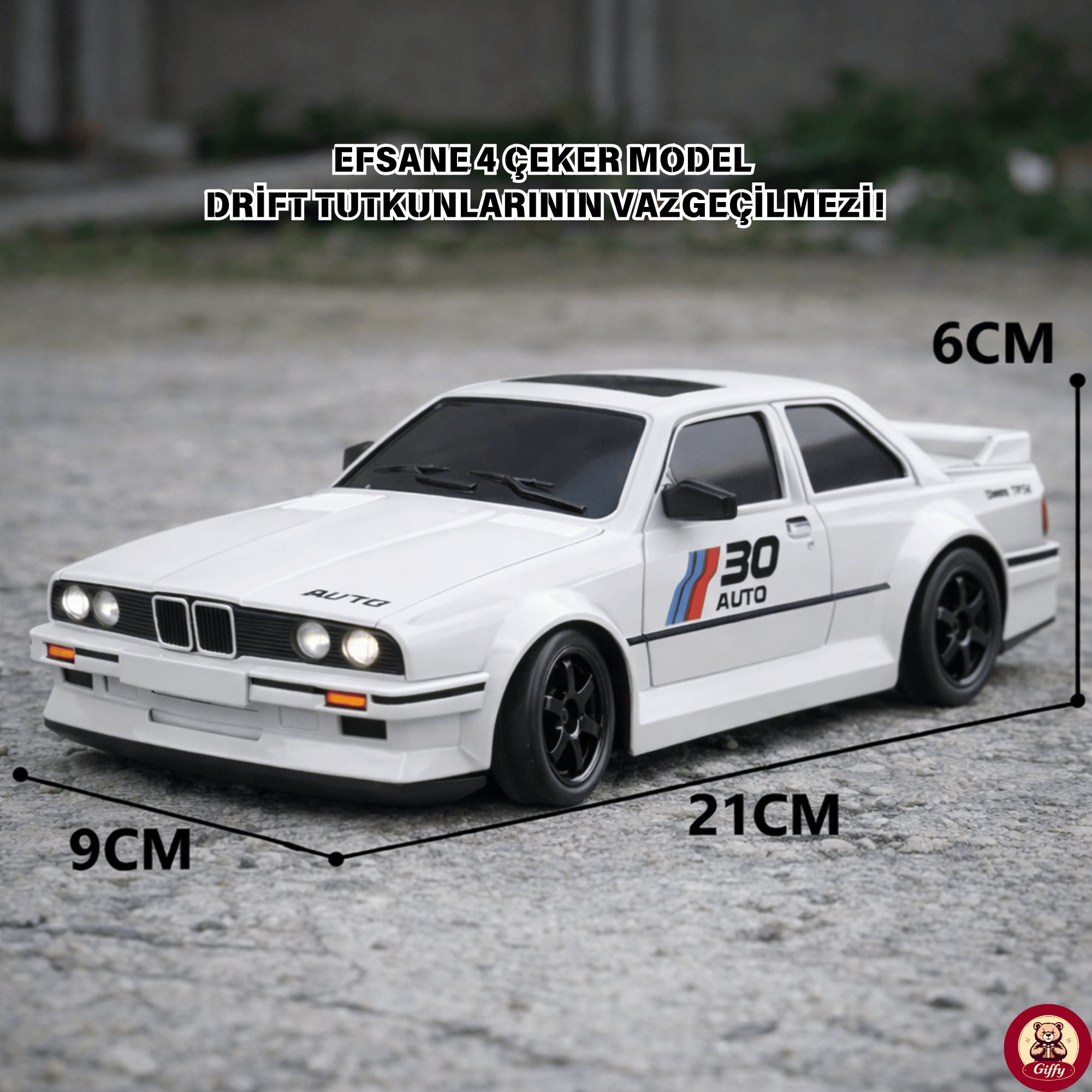 Oyuncak BMW E30 Drift Araba 4x4 Uzaktan Kumandalı Araba 2.4GHz Şarjlı LED Işıklı 15 Km Hız Araba Beyaz