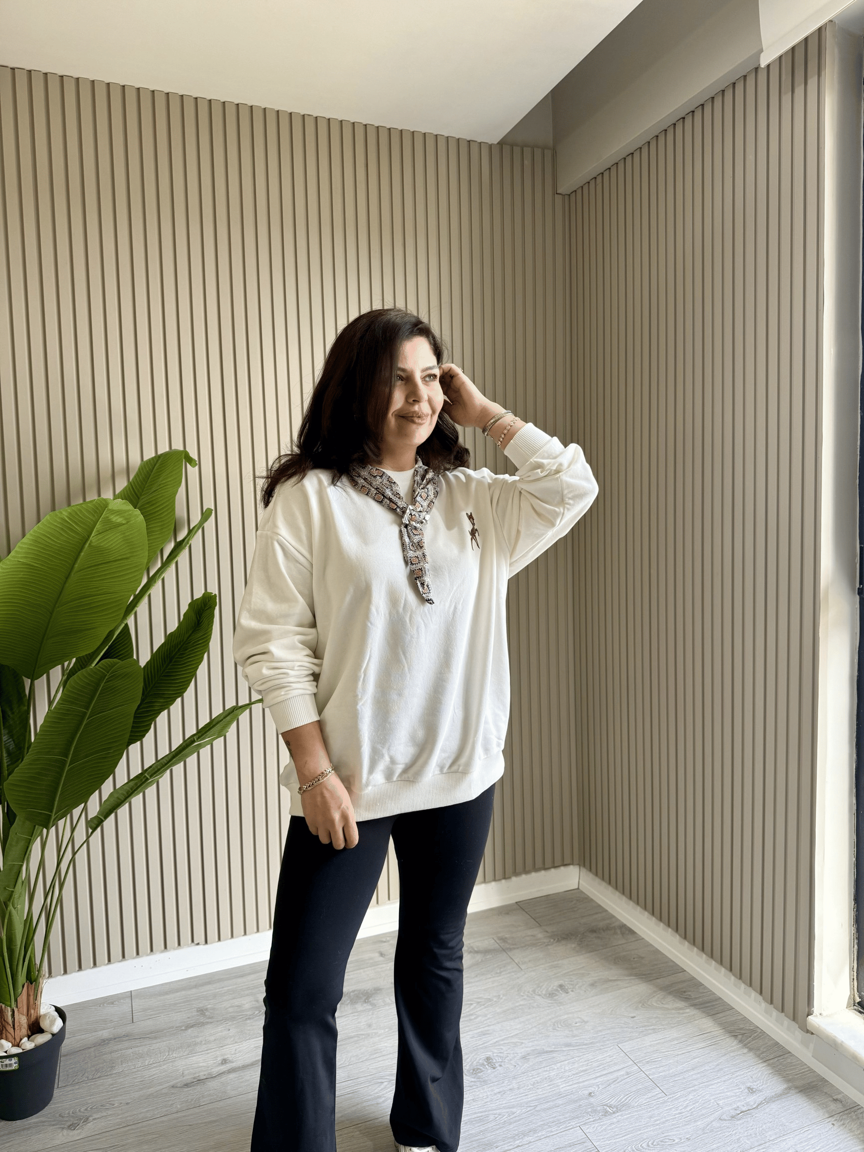 Ceylan İşlemeli Sweat