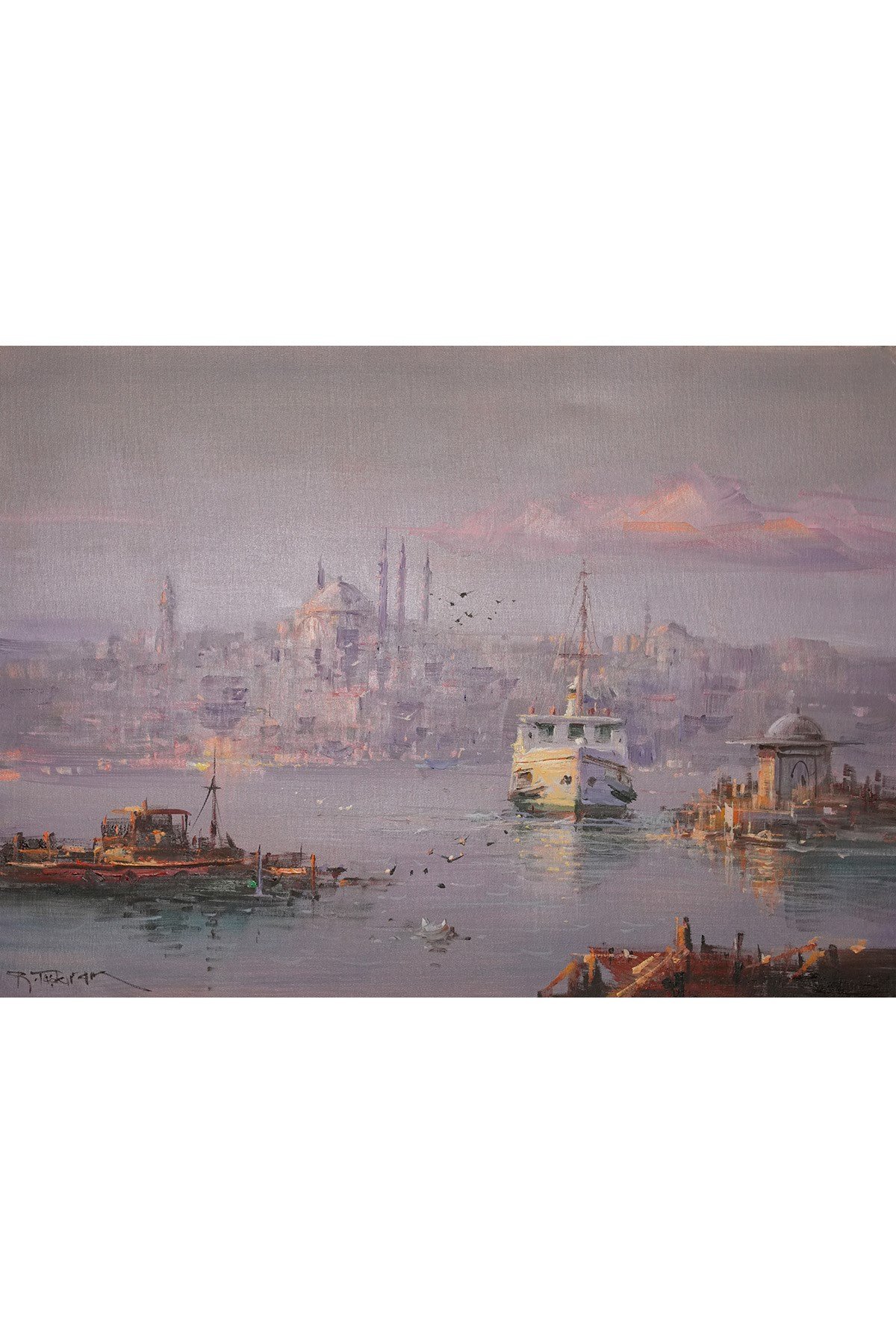 Lila Gökyüzü Altında Vapur, Römorkör ve Cami Silüeti