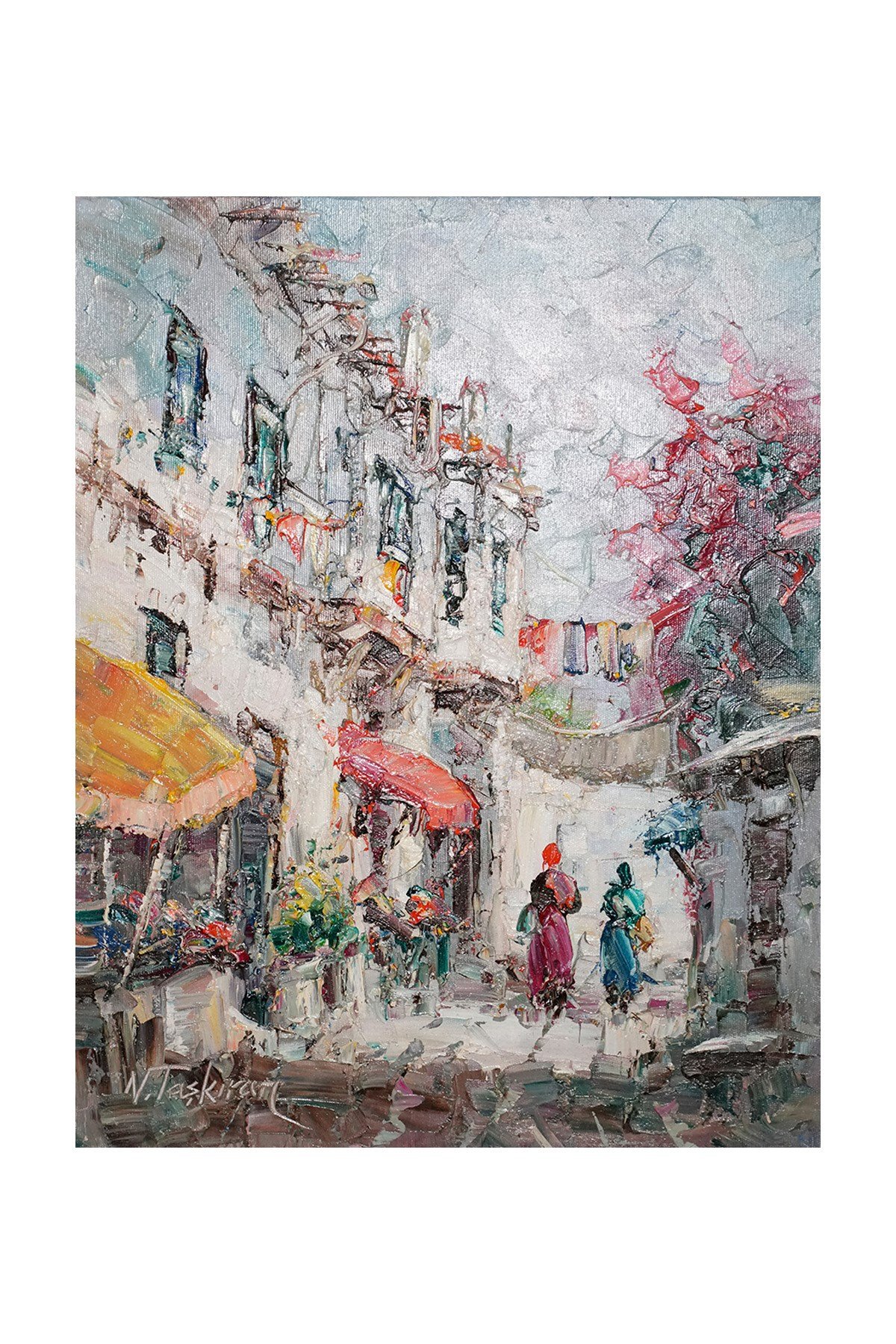 Sarı Tenteli Sokak ve Yürüyen İki Kadın