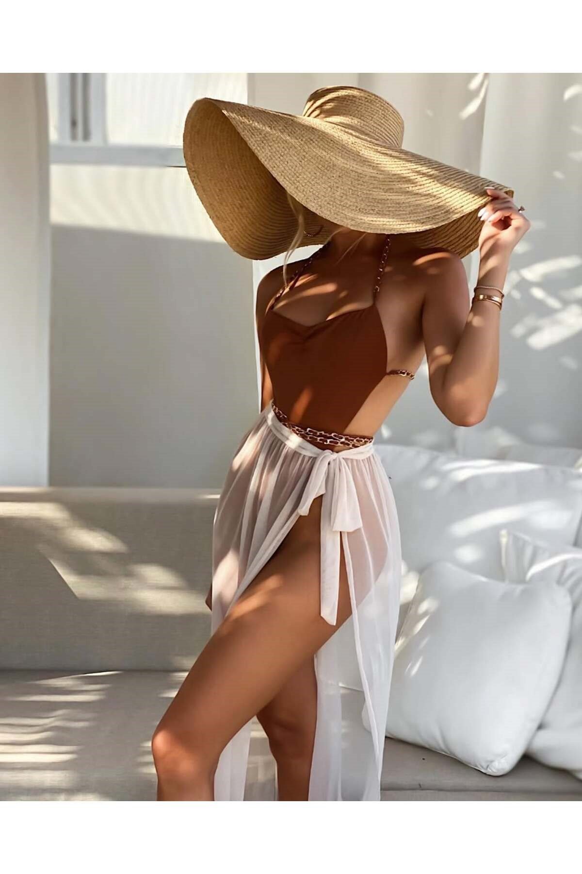 Aguas bendita pareo etek
