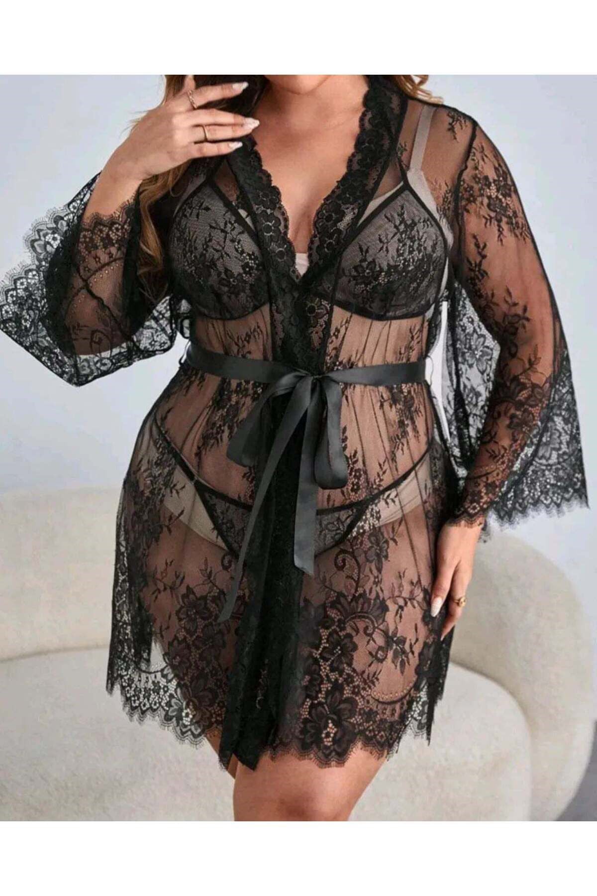 Dantel detaylı kimono ve kuşak