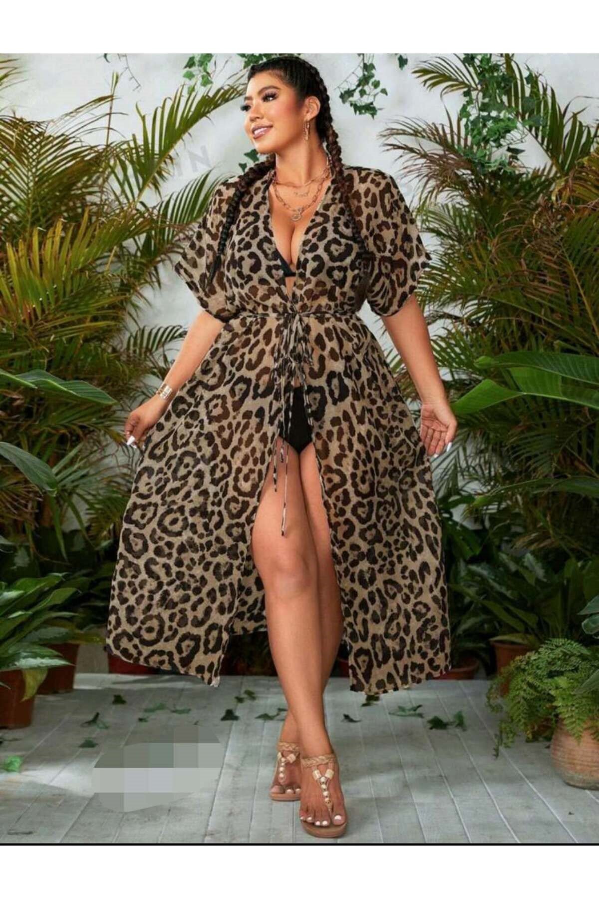Leopardis leopar desenli pareo