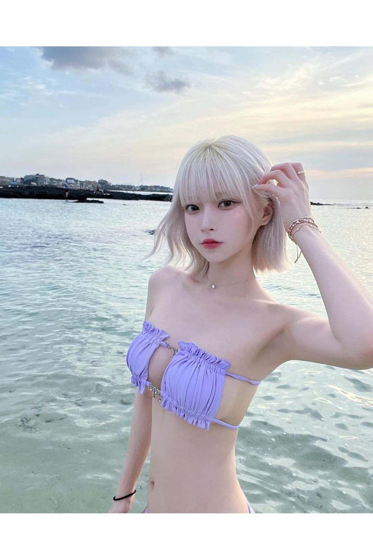 Morlilas taşlı bikini üstü