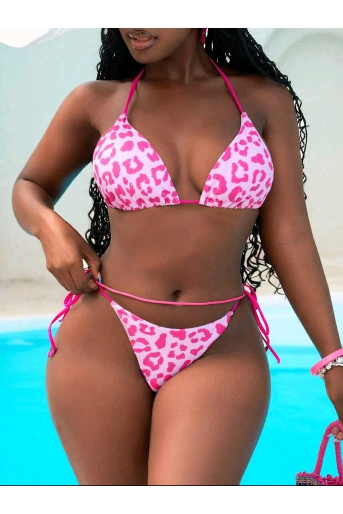 Pembelya bikini takım