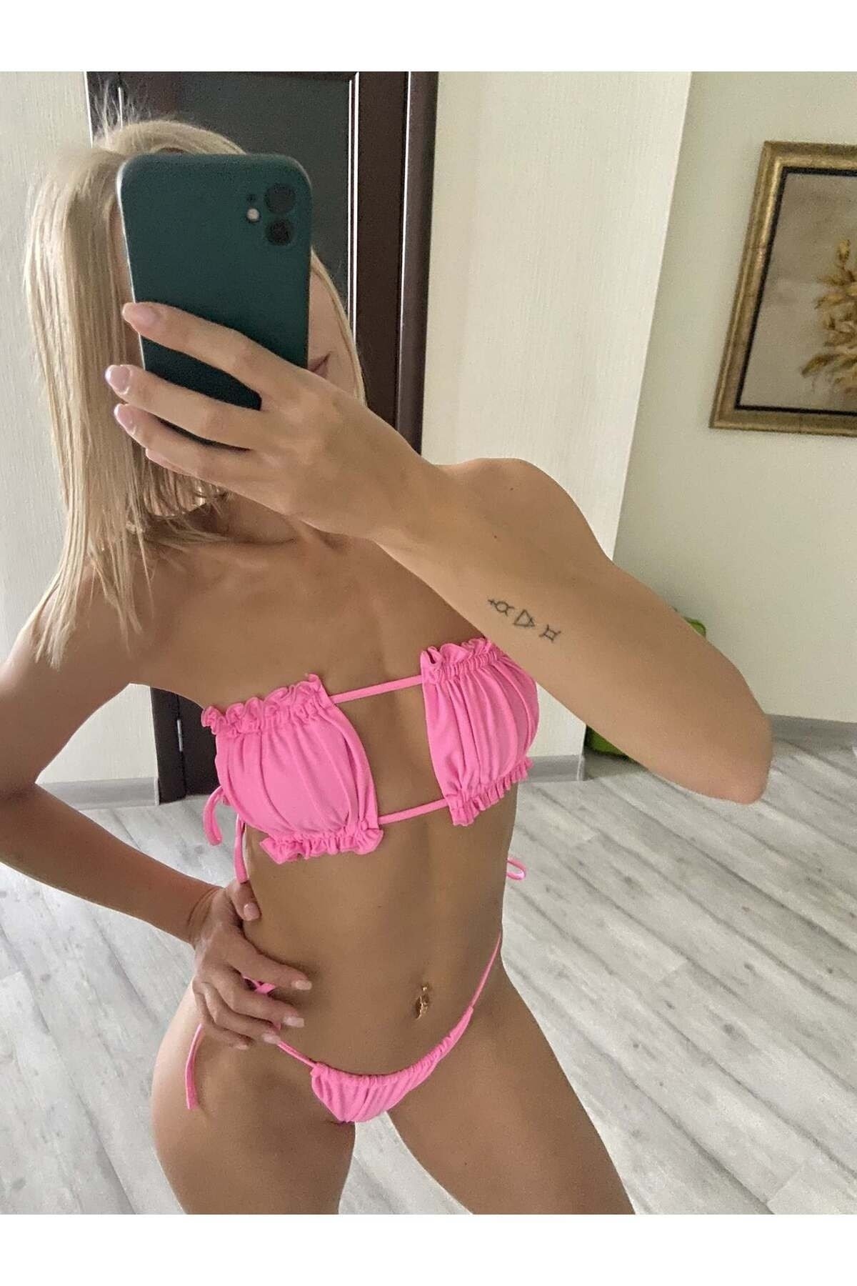 Pembelya büzgülü bikini takım