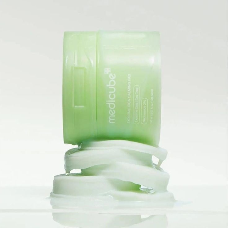 MEDICUBE EXOSOME CICA CALMING PAD