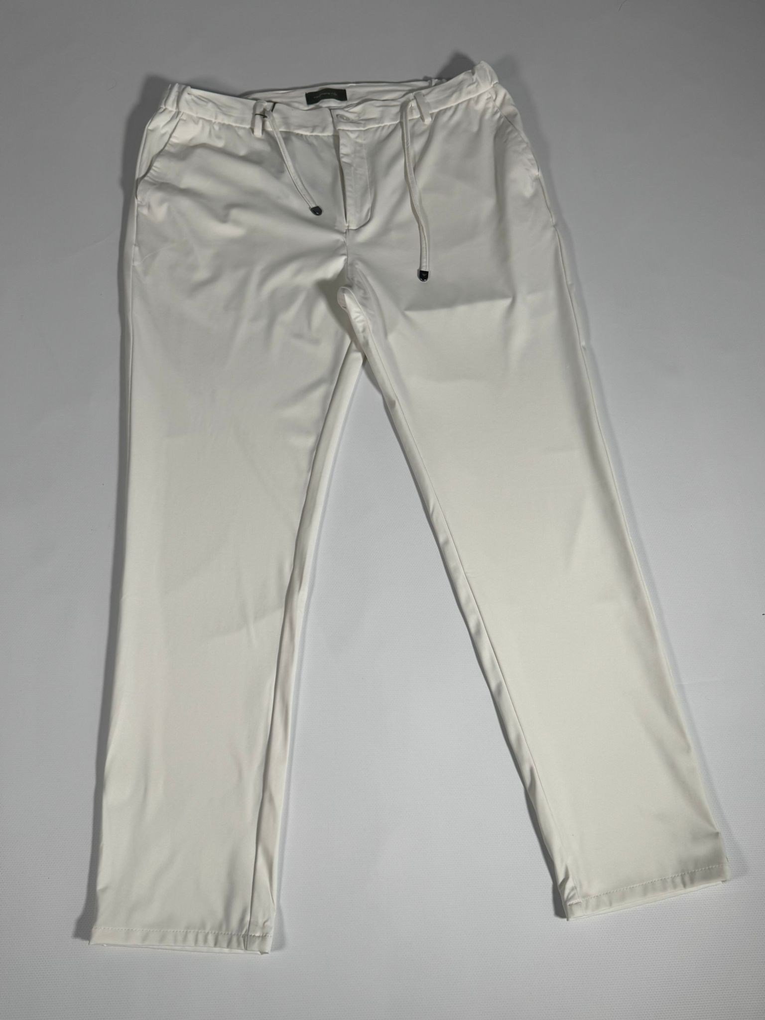Laduren Aeron Flex Pant/ EKRU