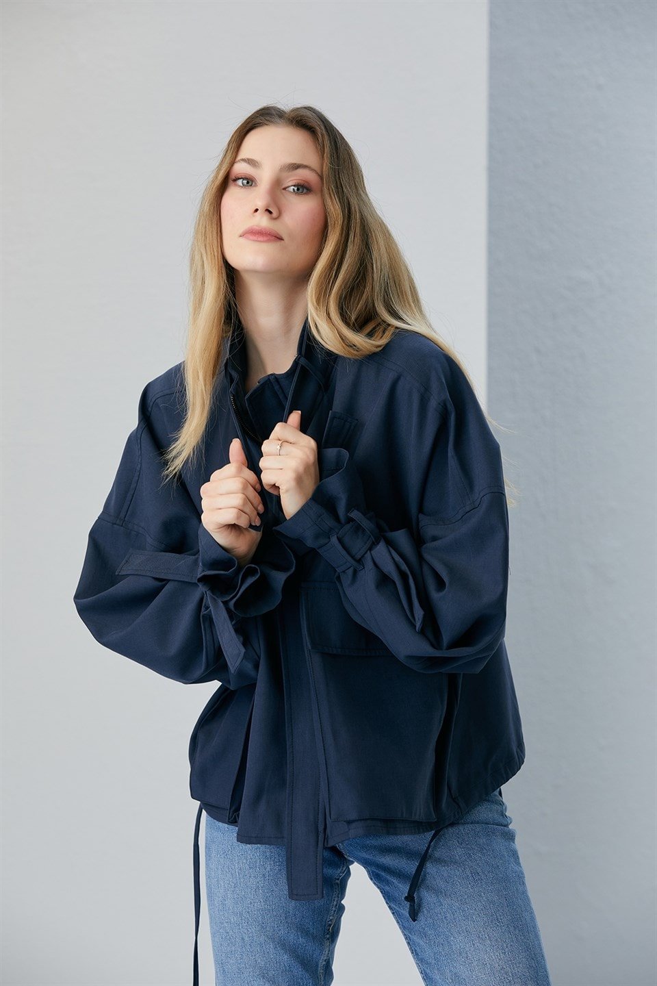TYRA CEKET I NAVY BLUE