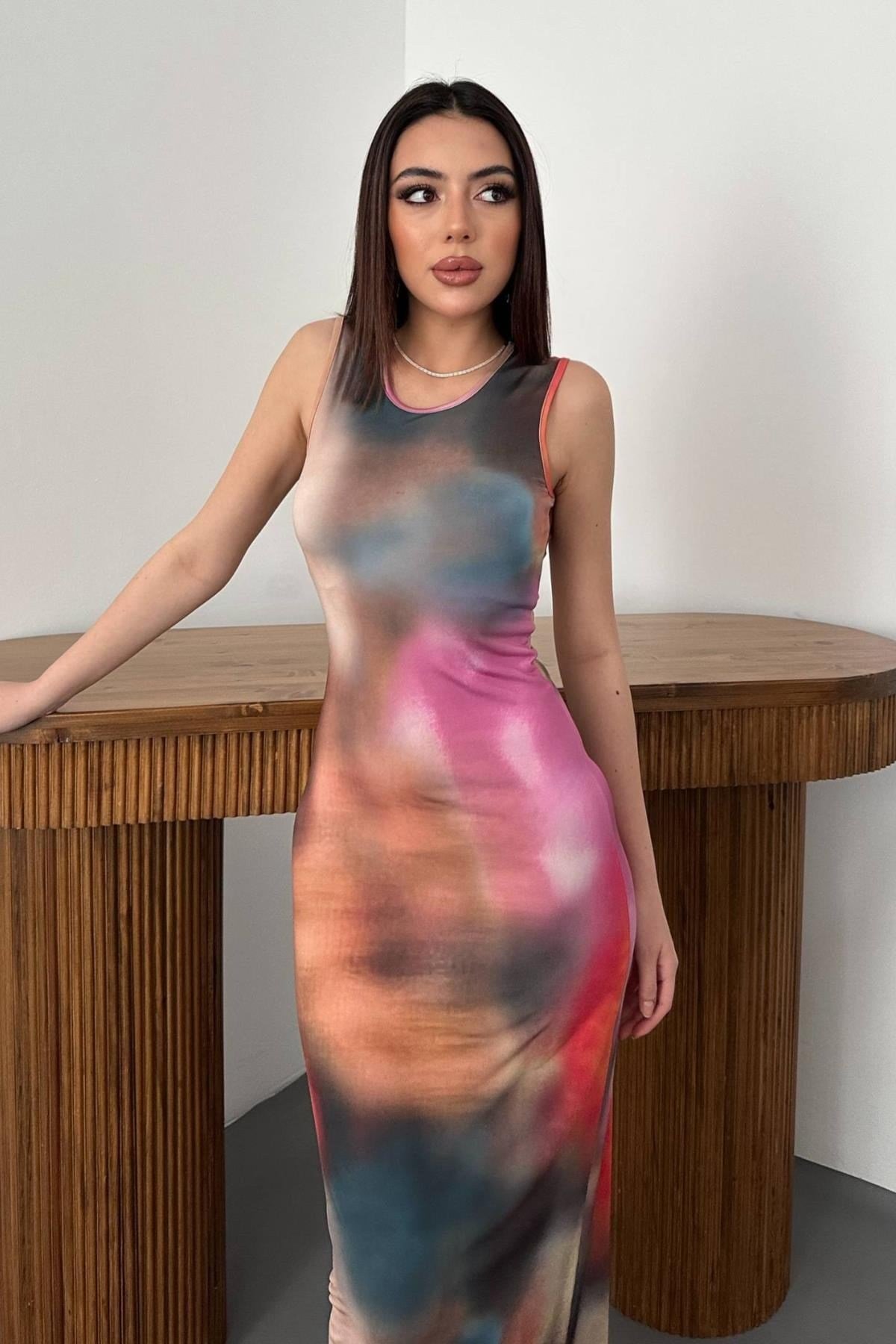 Toptan Bej Batik Desenli Elbise