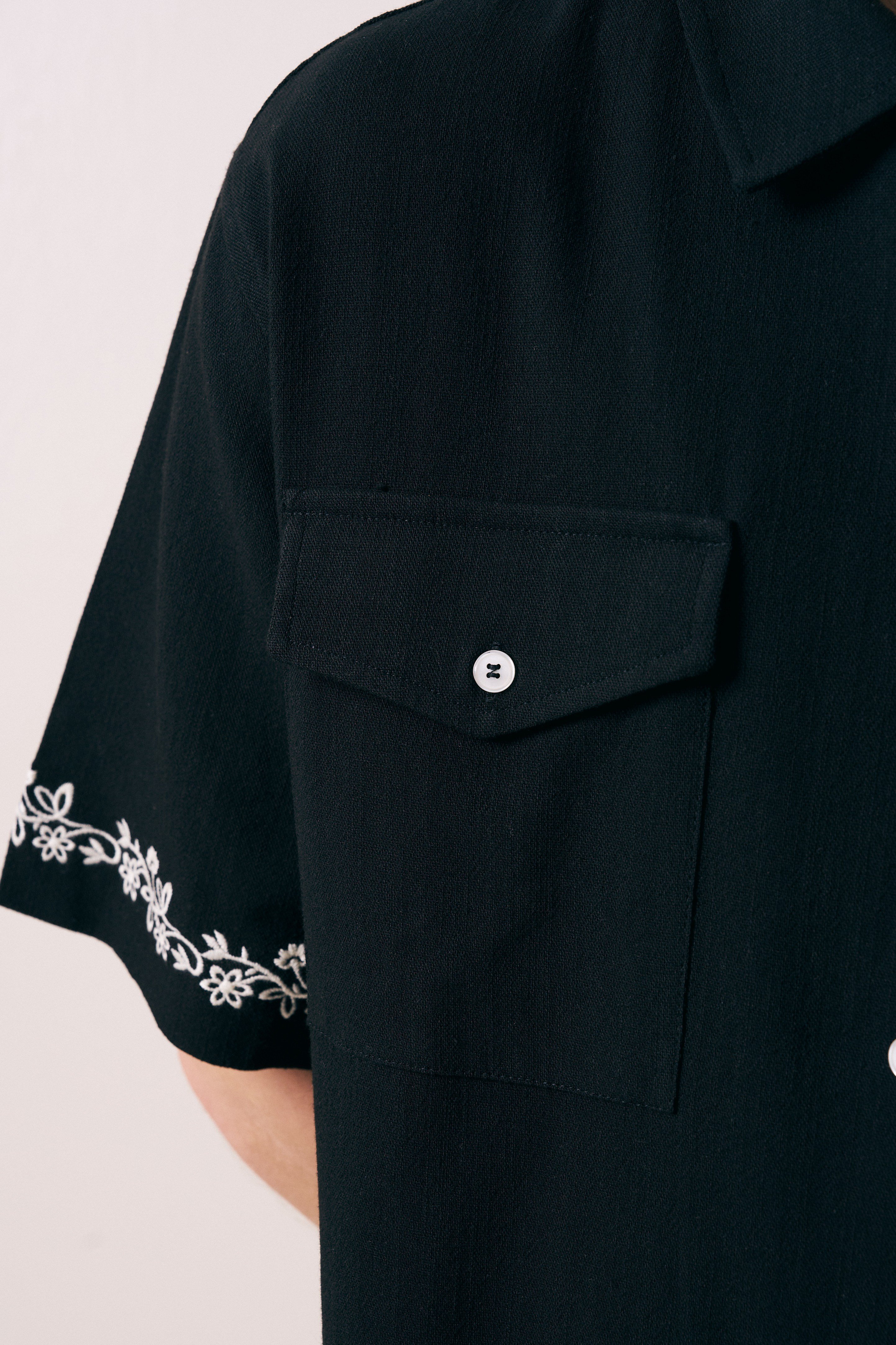 OVERSIZE FIT NAKIŞLI CEP DETAYLI GÖMLEK