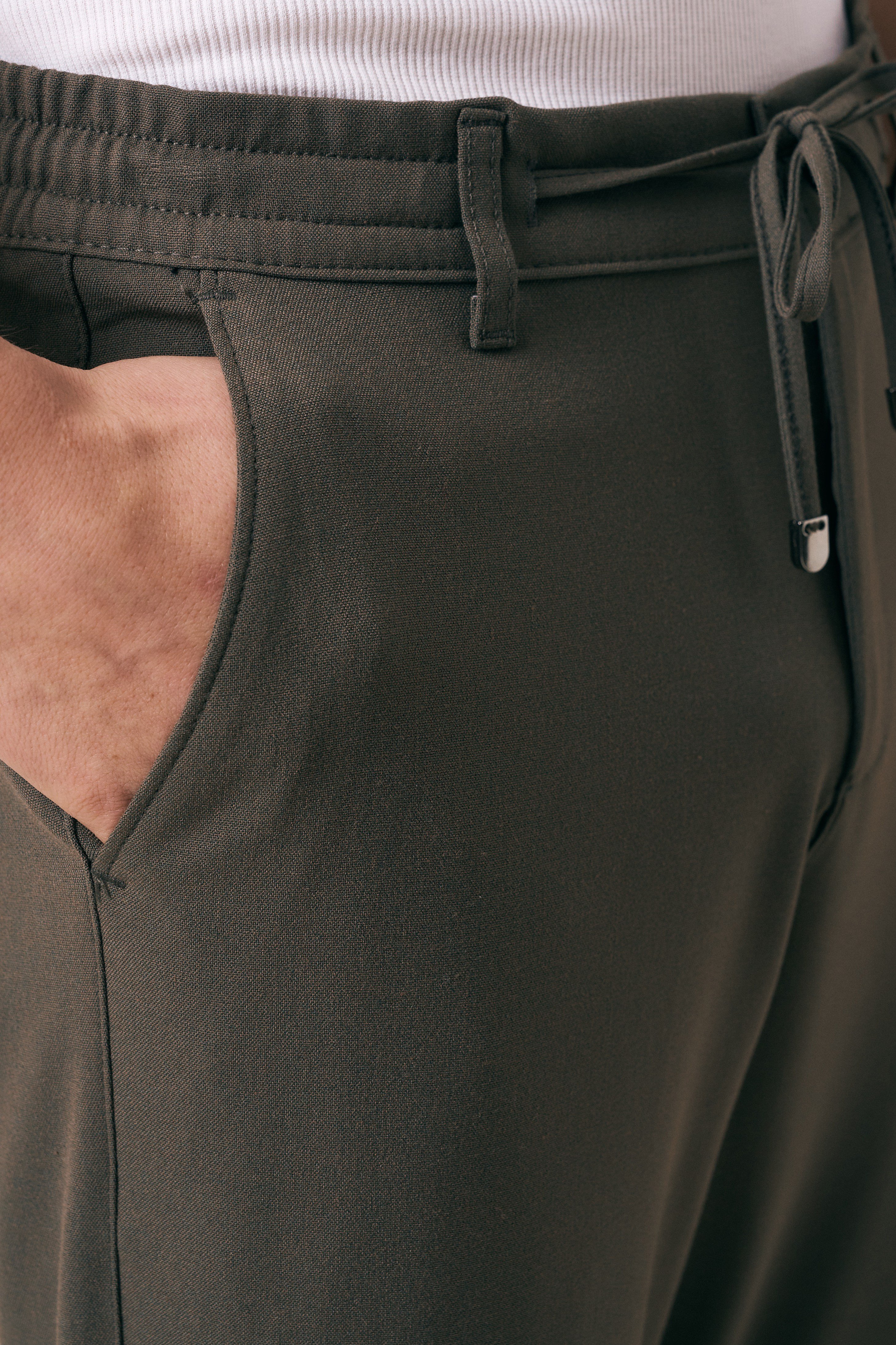 RAHAT DOKULU REGULAR FIT PANTOLON
