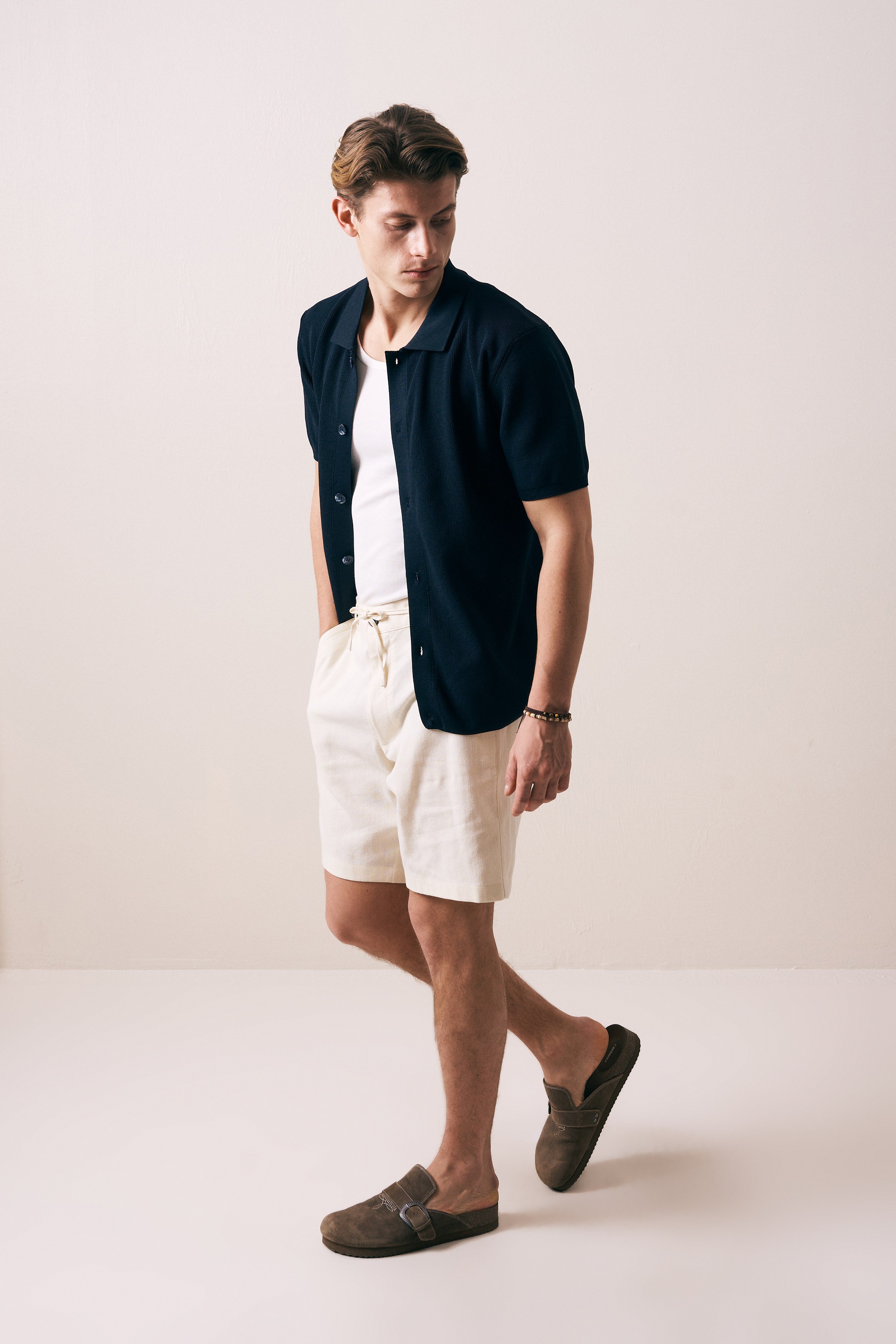 REGULAR FIT DÜĞMELİ TRİKO GÖMLEK