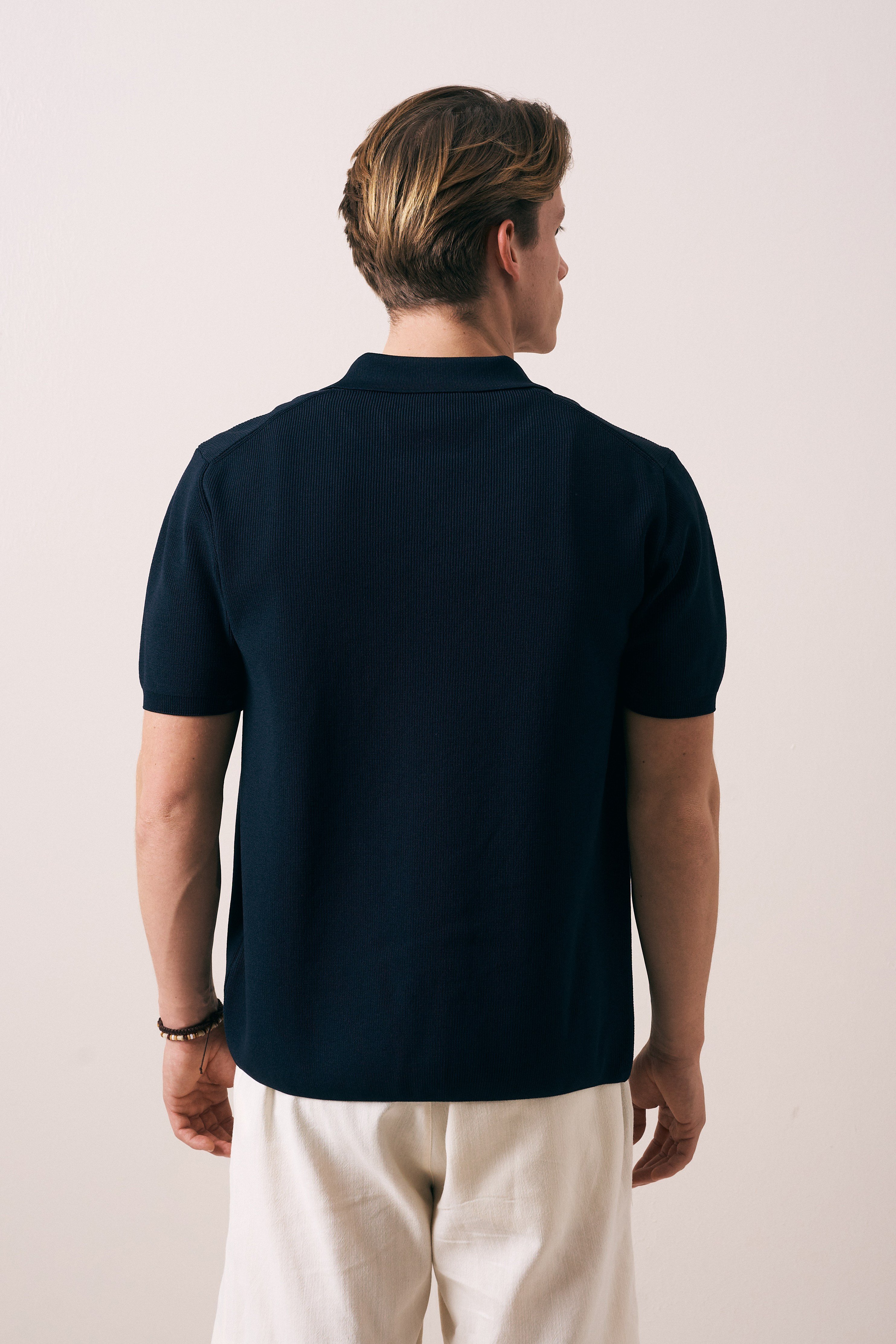 REGULAR FIT DÜĞMELİ TRİKO GÖMLEK