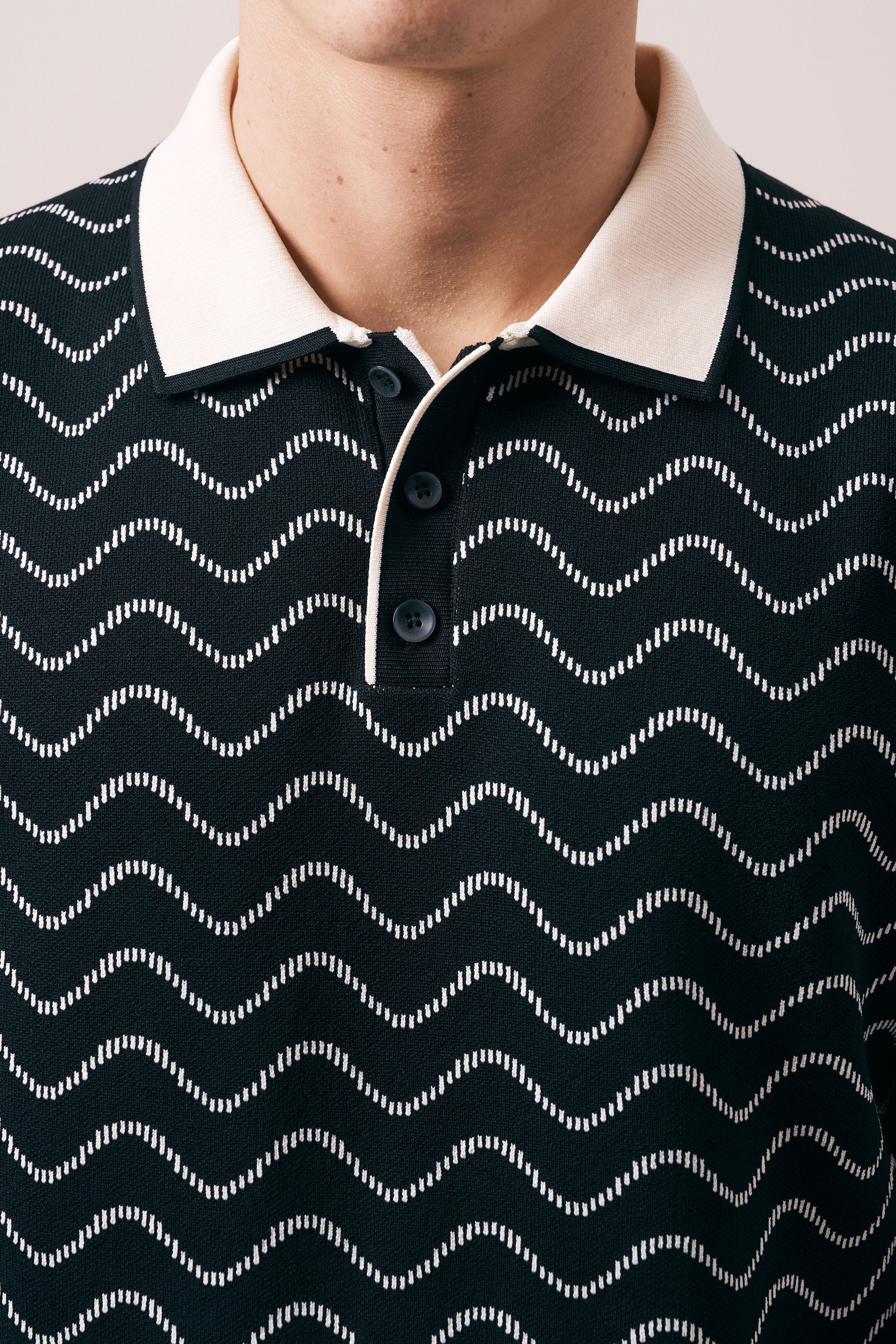 REGULAR FIT GEOMETRİK DESEN DÜĞMELİ POLO TRİKO T-SHIRT