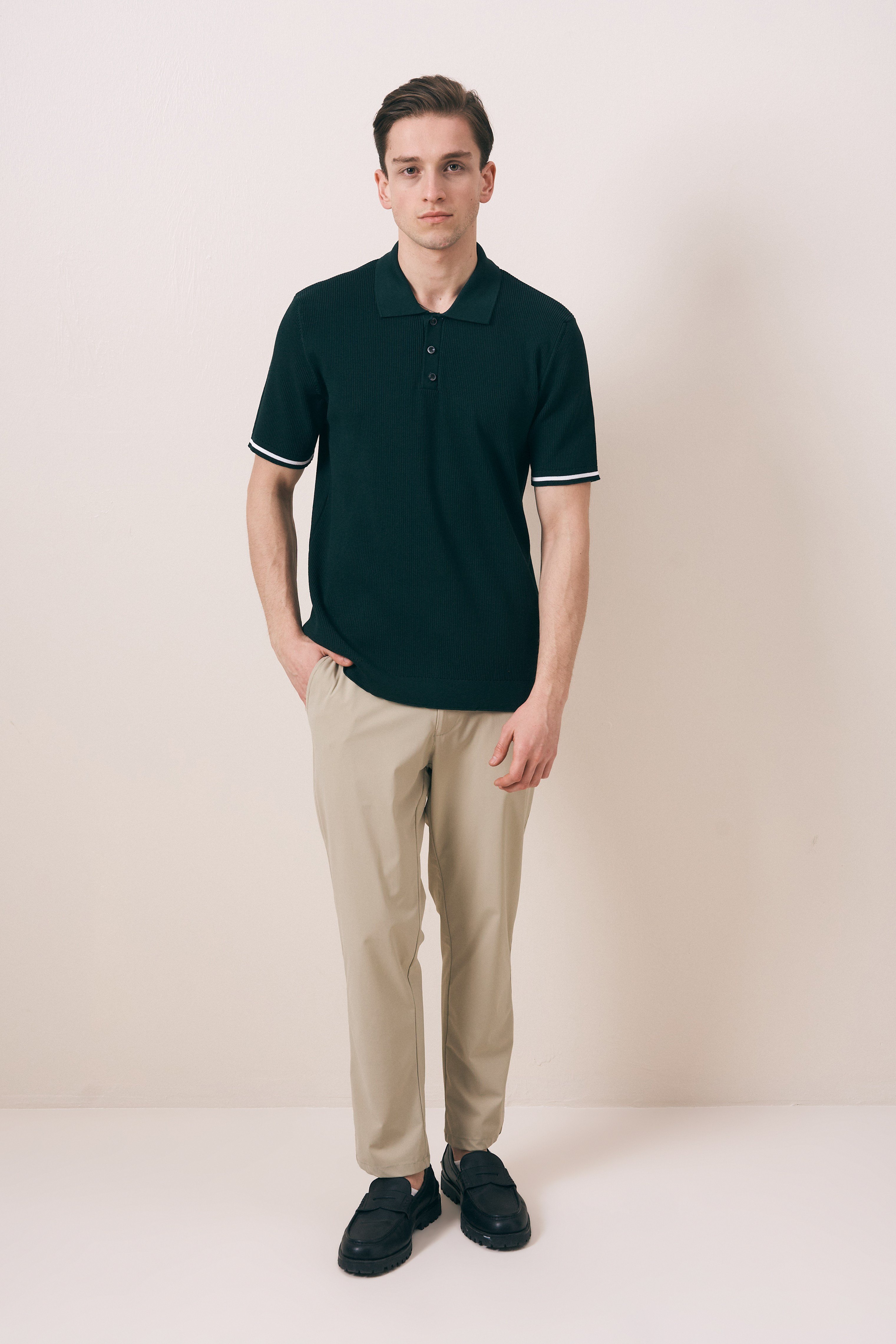 REGULAR FIT KOL DETAYLI DÜĞMELİ POLO TRİKO T-SHIRT
