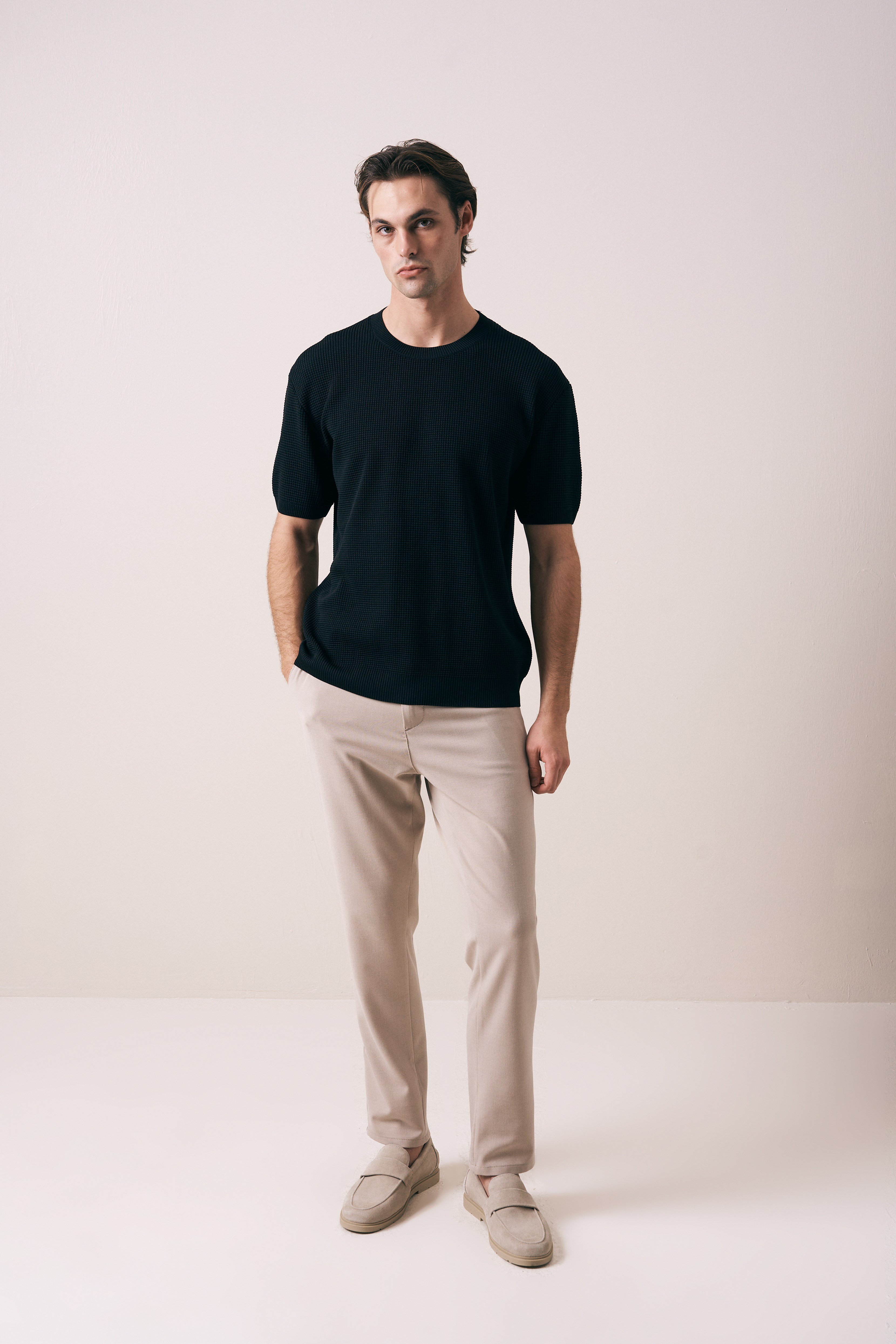 REGULAR FIT ÖRGÜ TRİKO T-SHIRT