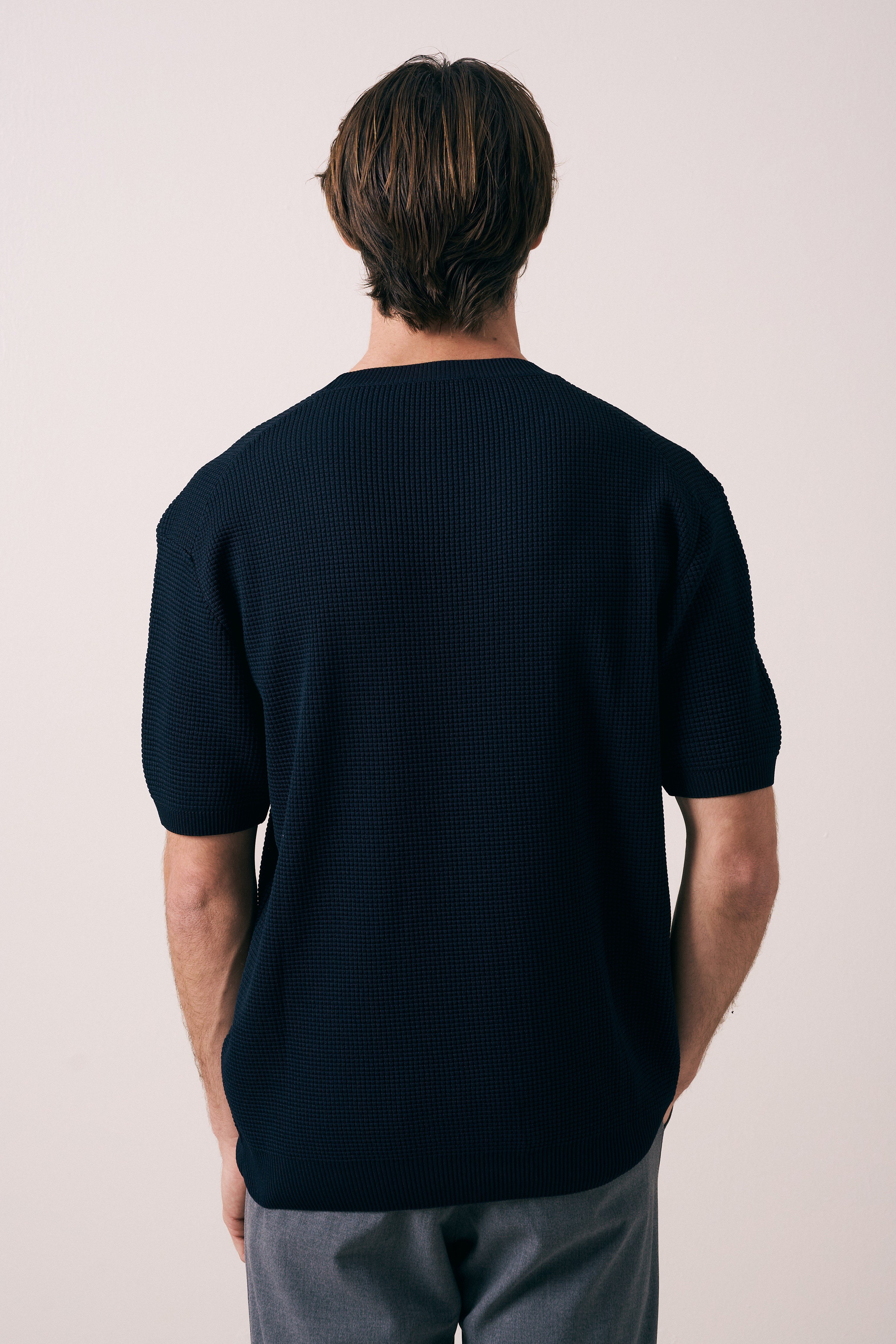 REGULAR FIT ÖRGÜ TRİKO T-SHIRT