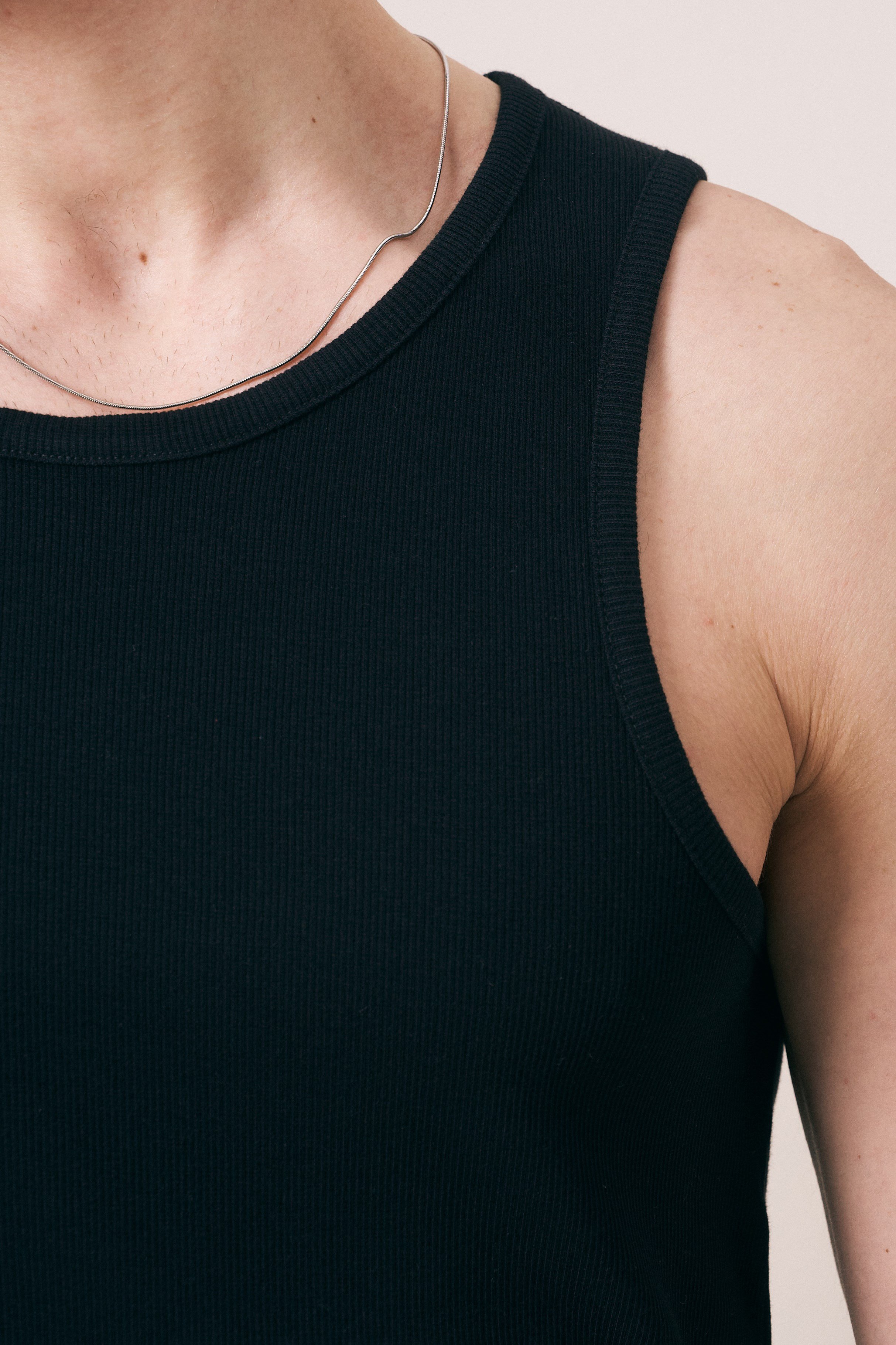 SLIM FIT ATLET T-SHIRT