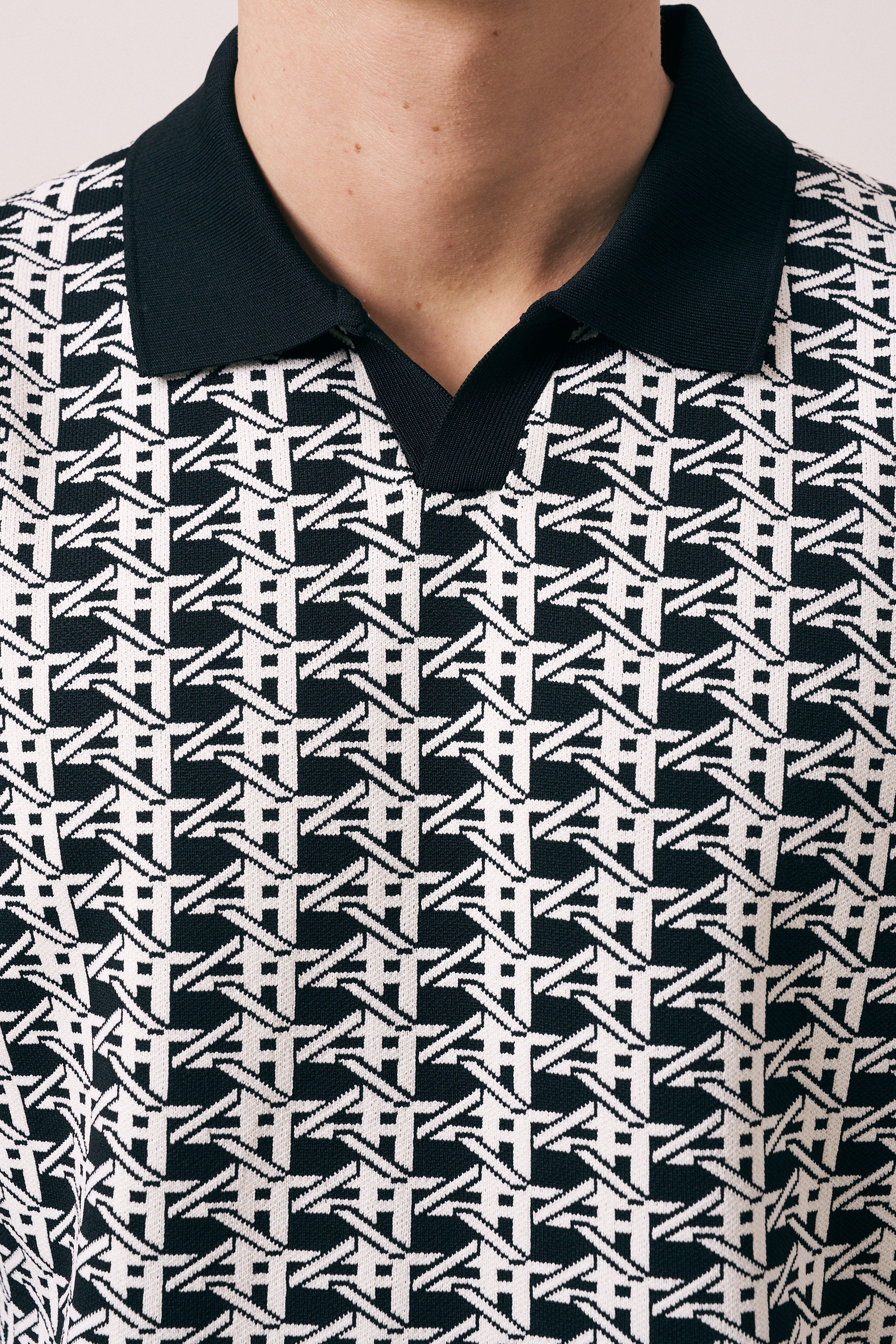 V PAT GEOMETRİK DESEN TRİKO T-SHIRT