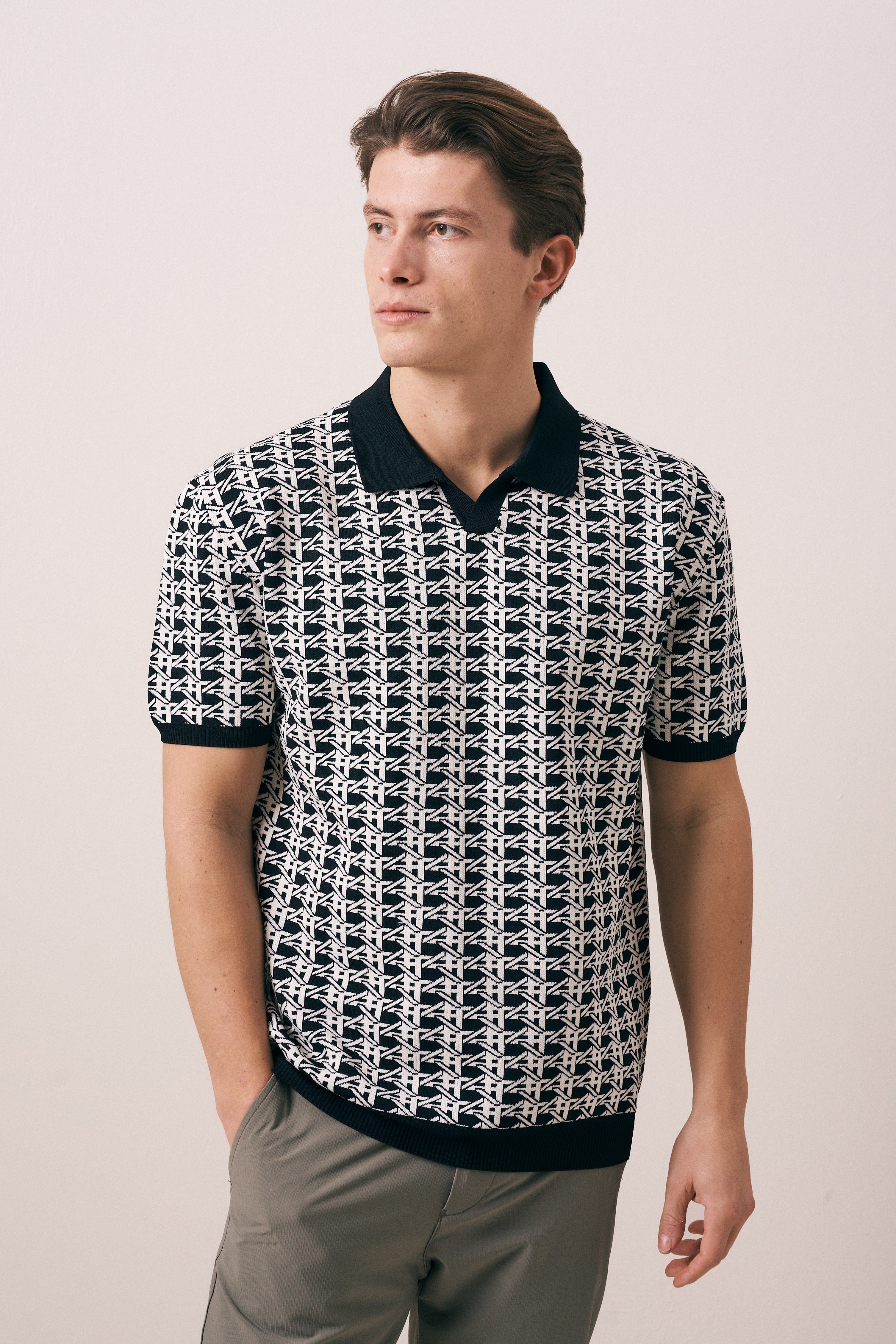 V PAT GEOMETRİK DESEN TRİKO T-SHIRT