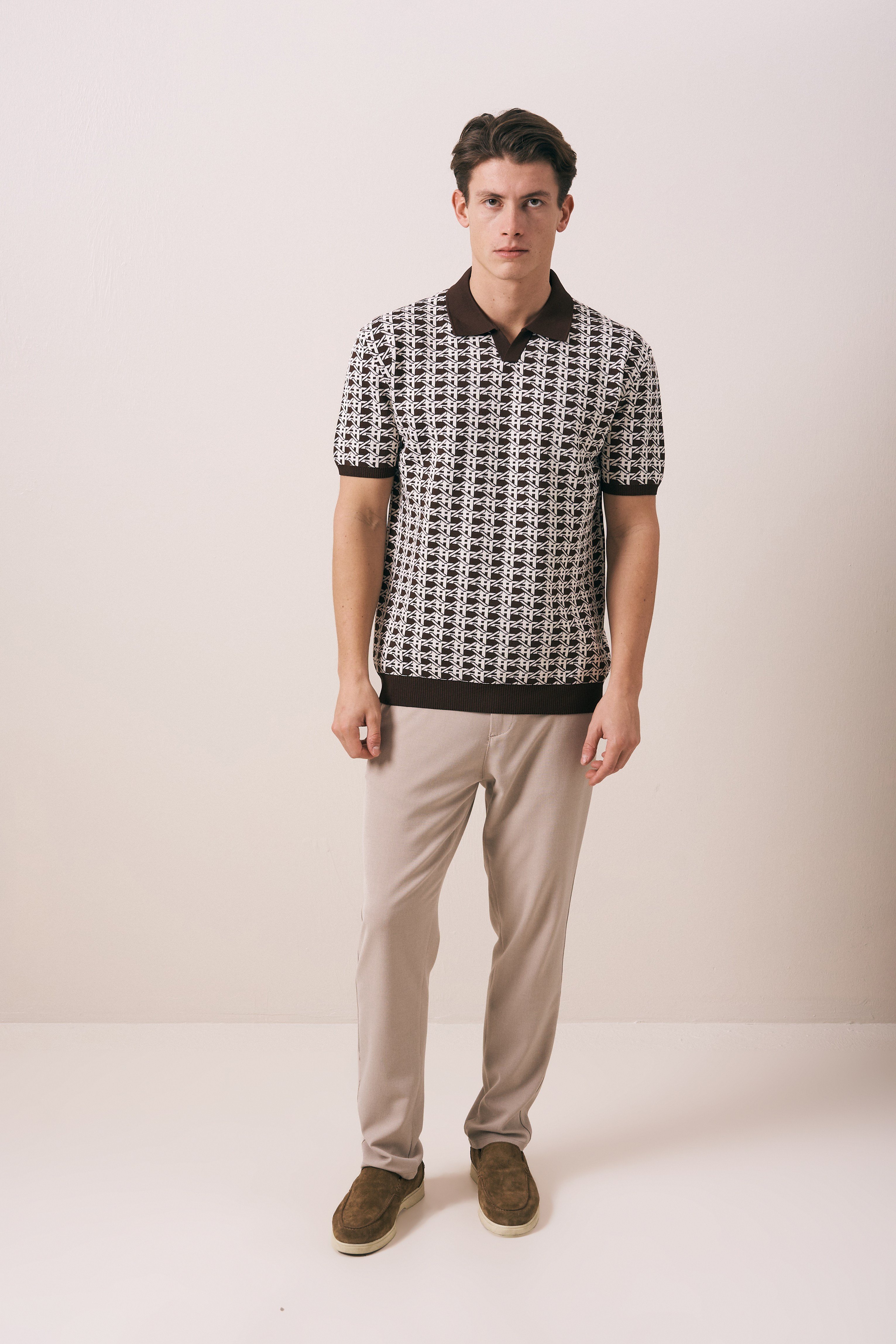 V PAT GEOMETRİK DESEN TRİKO T-SHIRT