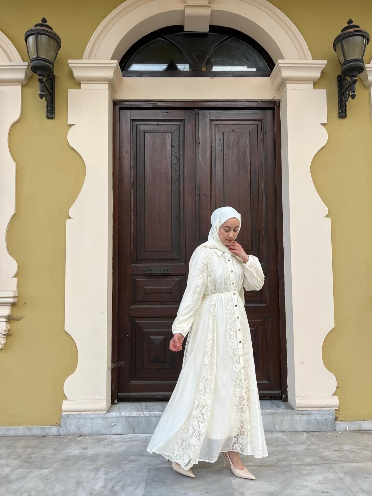 İthal Dantel Detaylı Uzun Elbise Beyaz