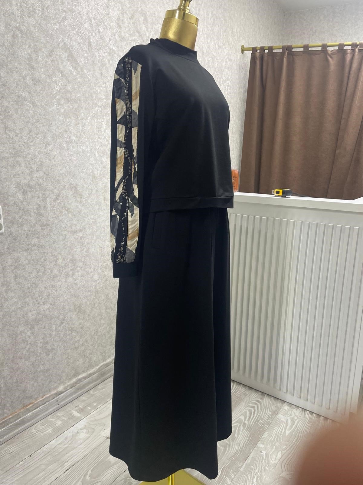 Taş İşlemeli, Desenli 3 Parçalı, Çift Tarafılı Yelek, Etek, Taş işlemeli Causal Takım