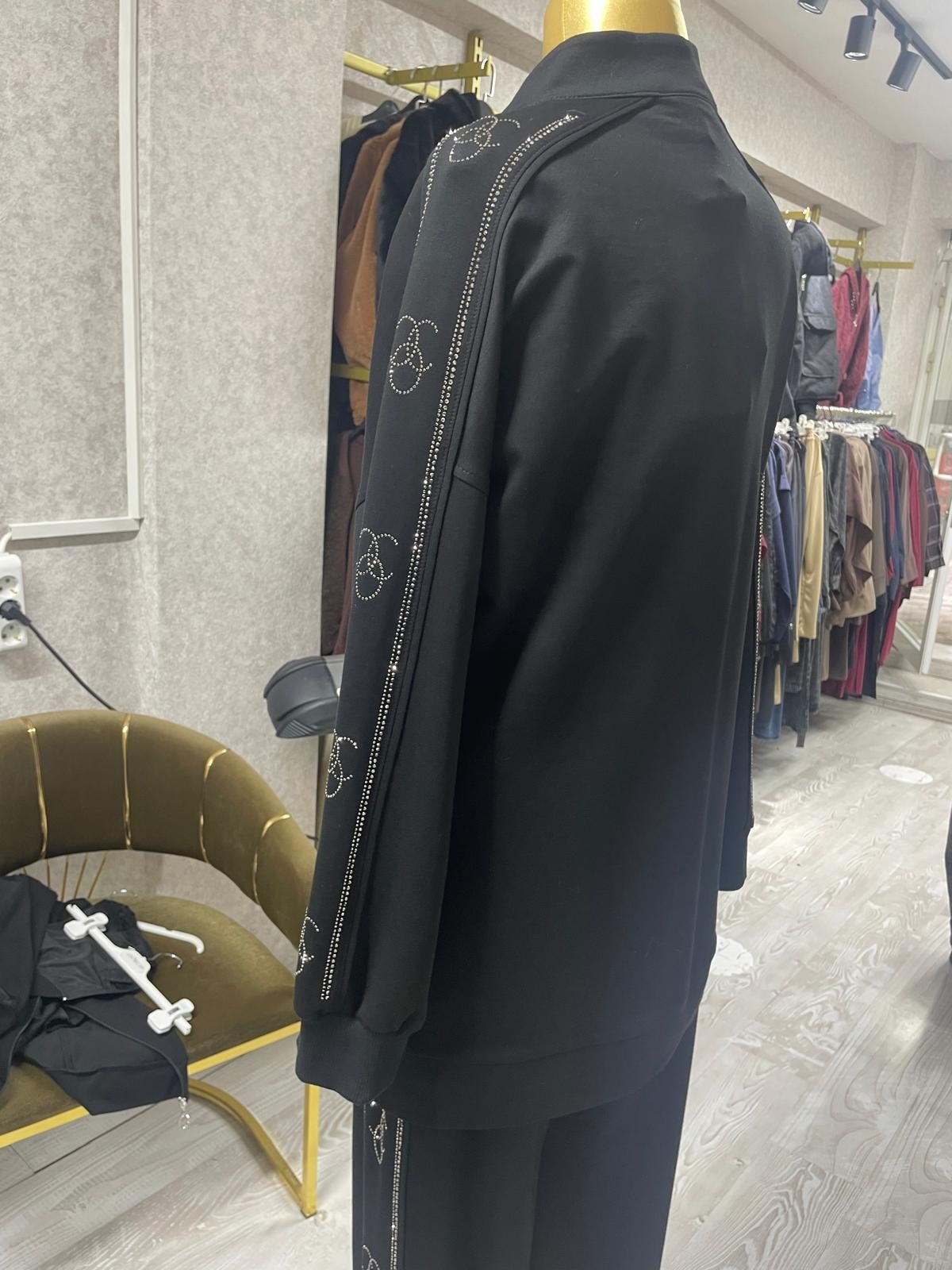 Yan Şerit Taş Detayliı Pamuklu Causal Outdoor Eşofman Takımı Siyah
