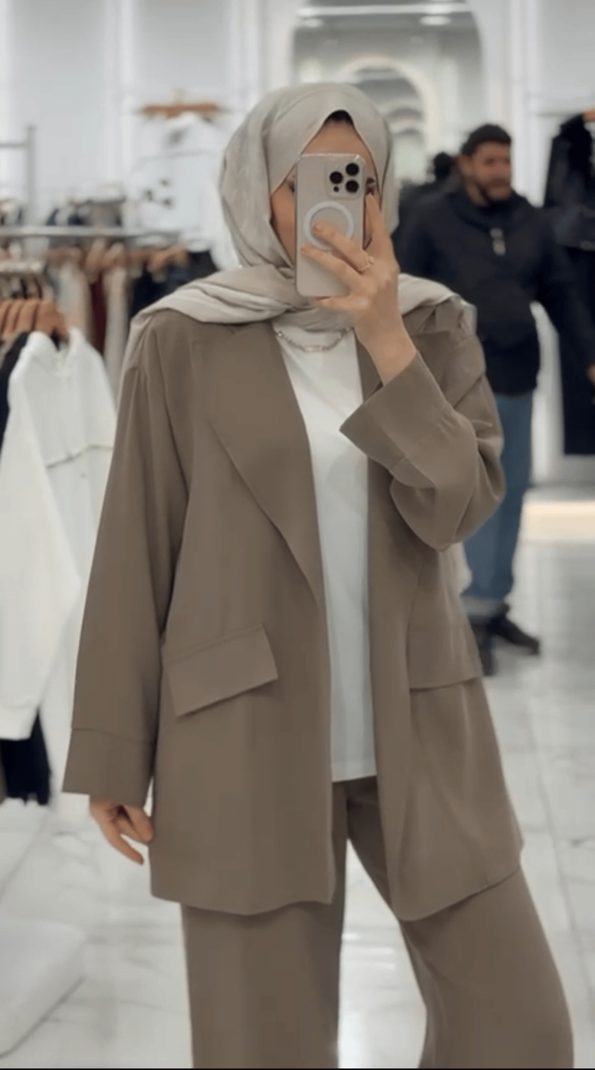 Yeni Sezon Günlük  & İş ve Özel Ortamlar için tasarlanmış 3 Parçalı %100 Modal Kumaş Takim Şık & Zarif