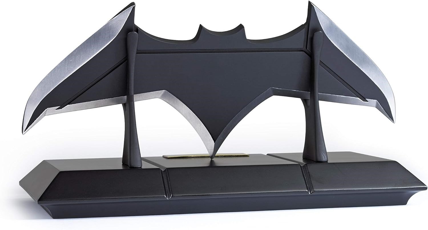 Batman Batarang Prop Replica - Dc Comics