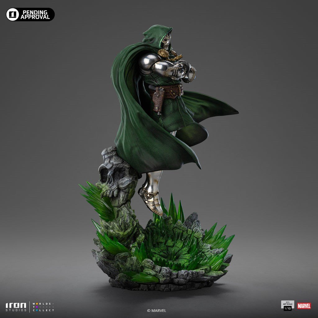 Doctor Doom Figür - Infinity Gauntlet Diorama - BDS Art Scale 1/10 - Iron Studios