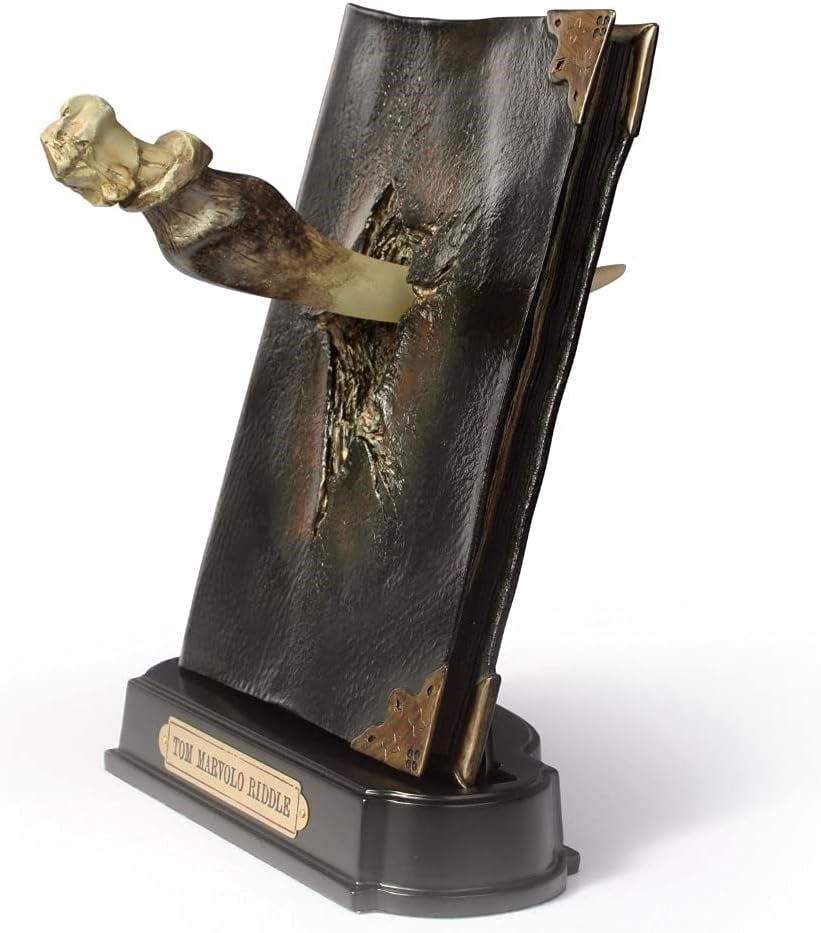 HP - Basilisk Fang and Tom Riddle Diary