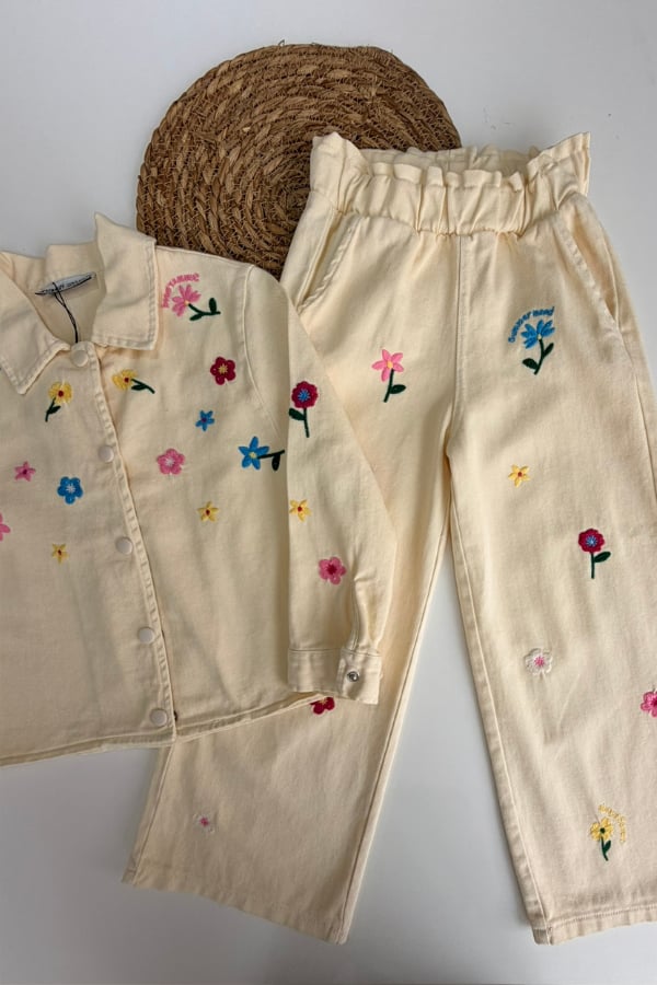 Çiçek Nakış Detaylı Ceket ve Pantolon Takım (Bej)