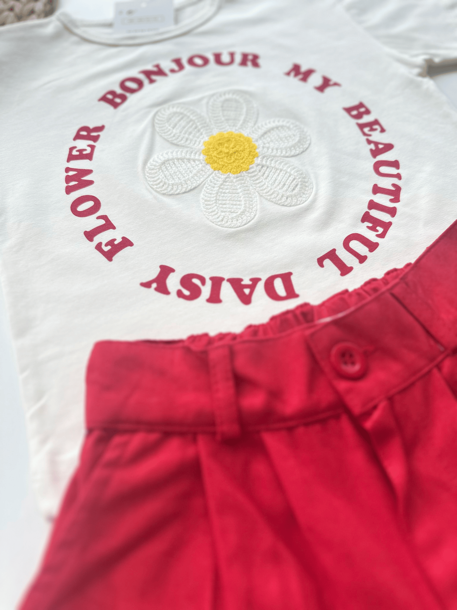 Daisy Flower Kız Çocuk Şortlu Takım – Ekru/Kırmızı