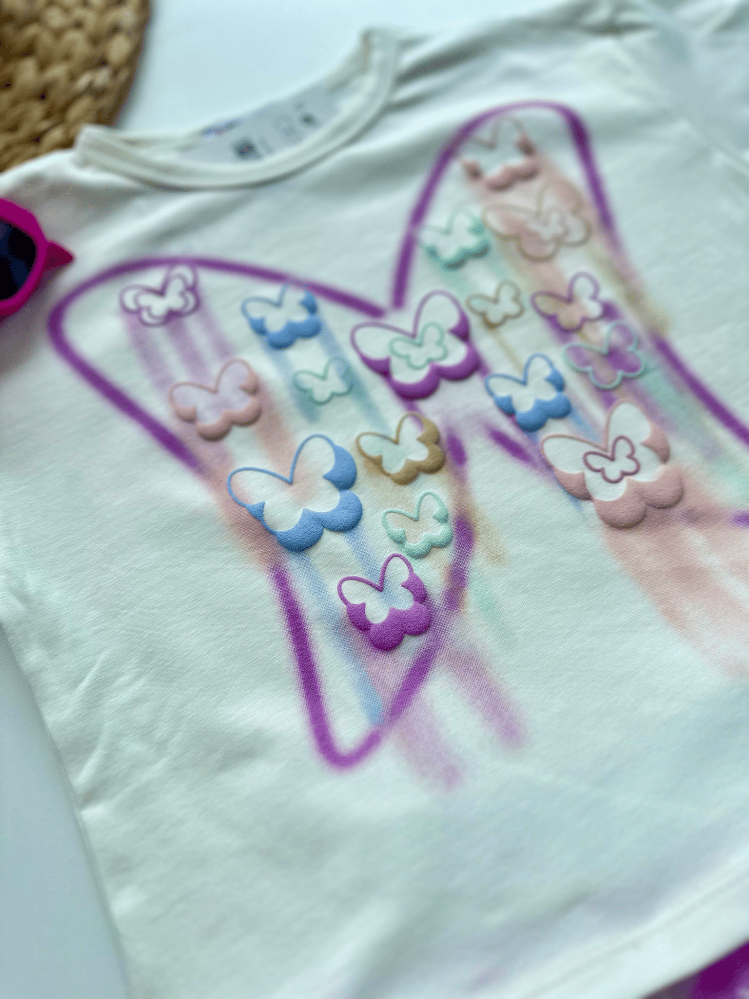 Kelebek Detaylı Tişört ve Tüllü Etek Takım – Pastel