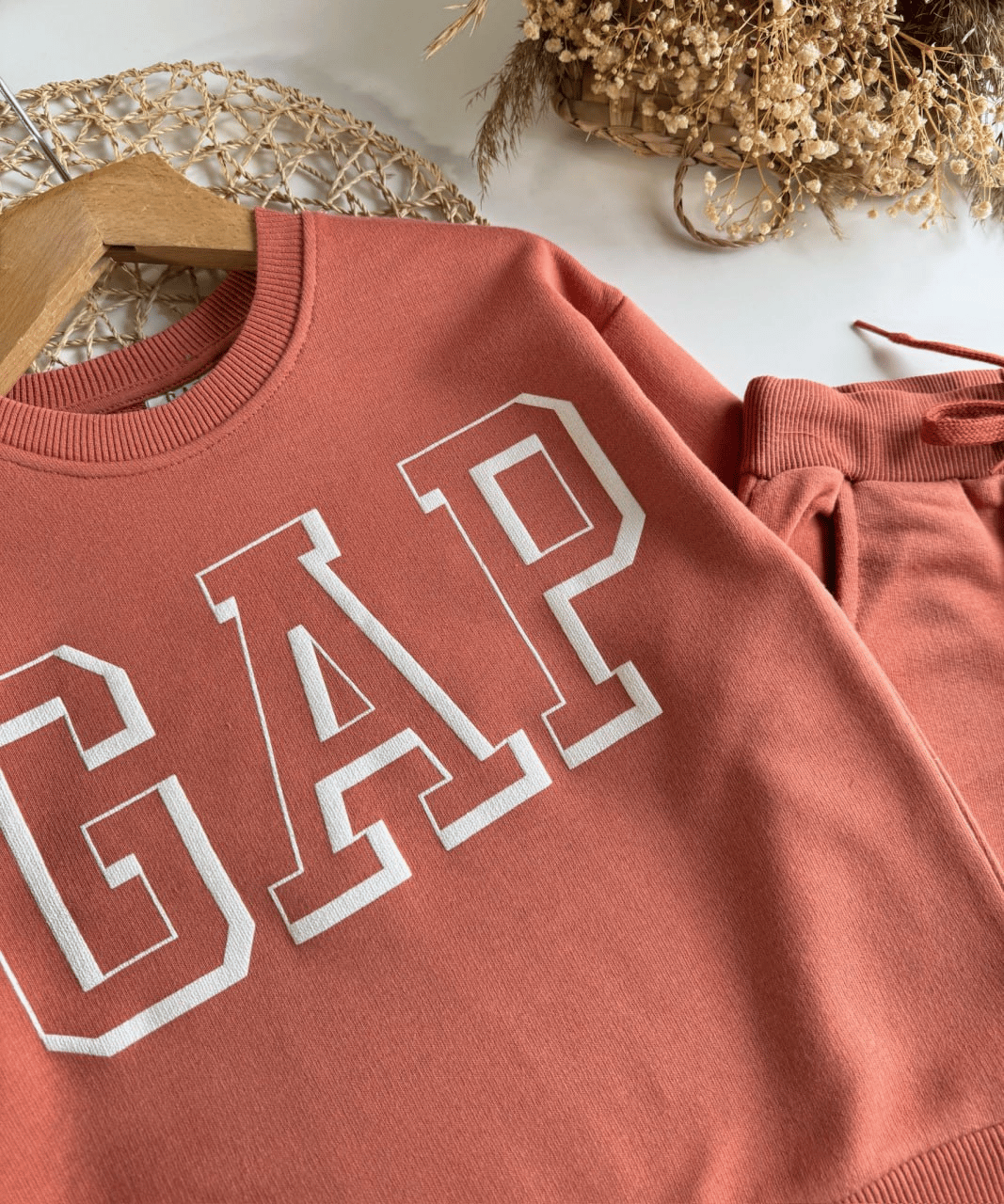 Tarçın Rengi Çift Cepli Çocuk Takımı – Sweatshirt & Jogger Alt, 5–14 Yaş