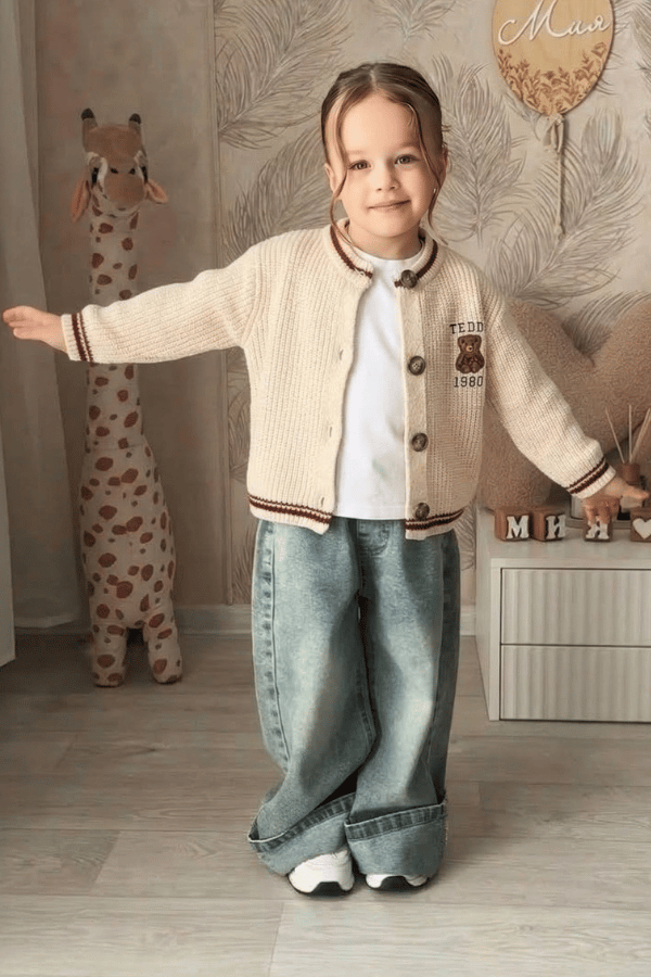 teddy işlemeli hırka