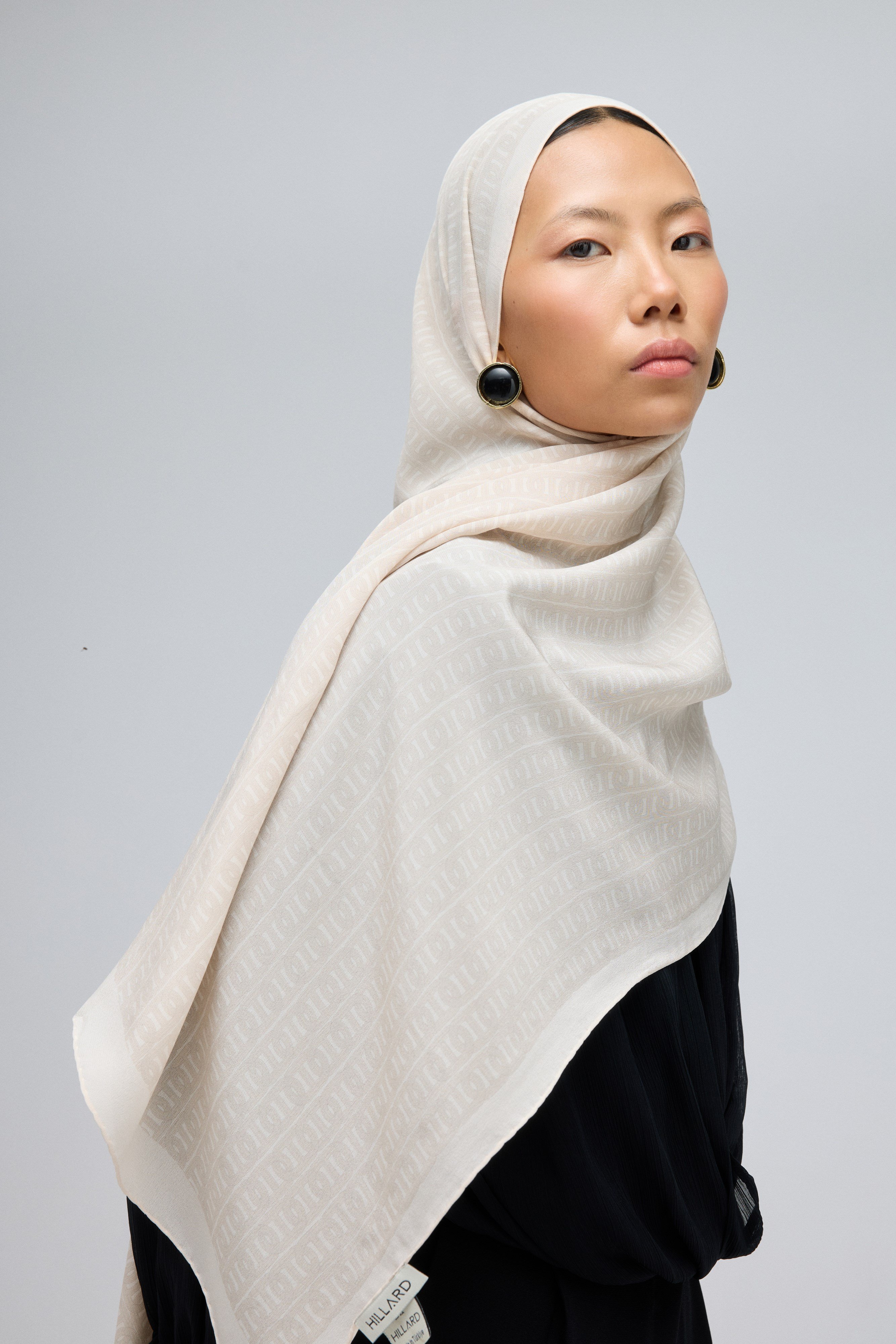 Ivory Magi