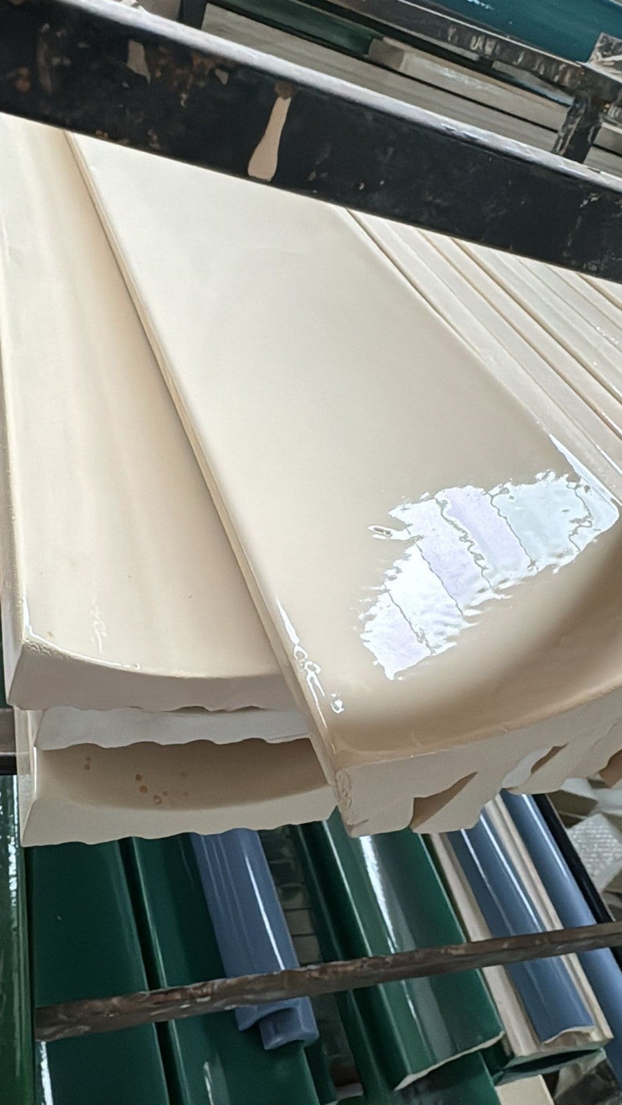 Armada Çini 10X100 Bar Önü Krem Çini Seramik