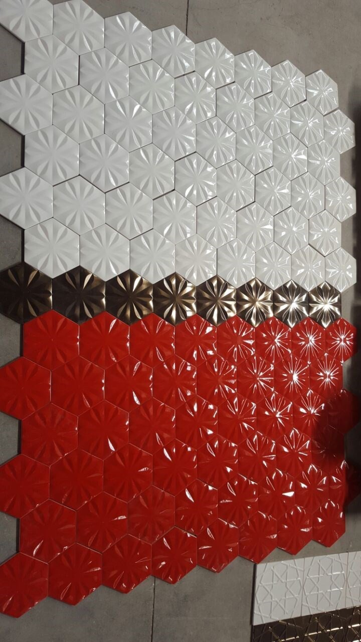 Armada Çini 15x17 Cm Çiçekli Beyaz Altıgen Seramik