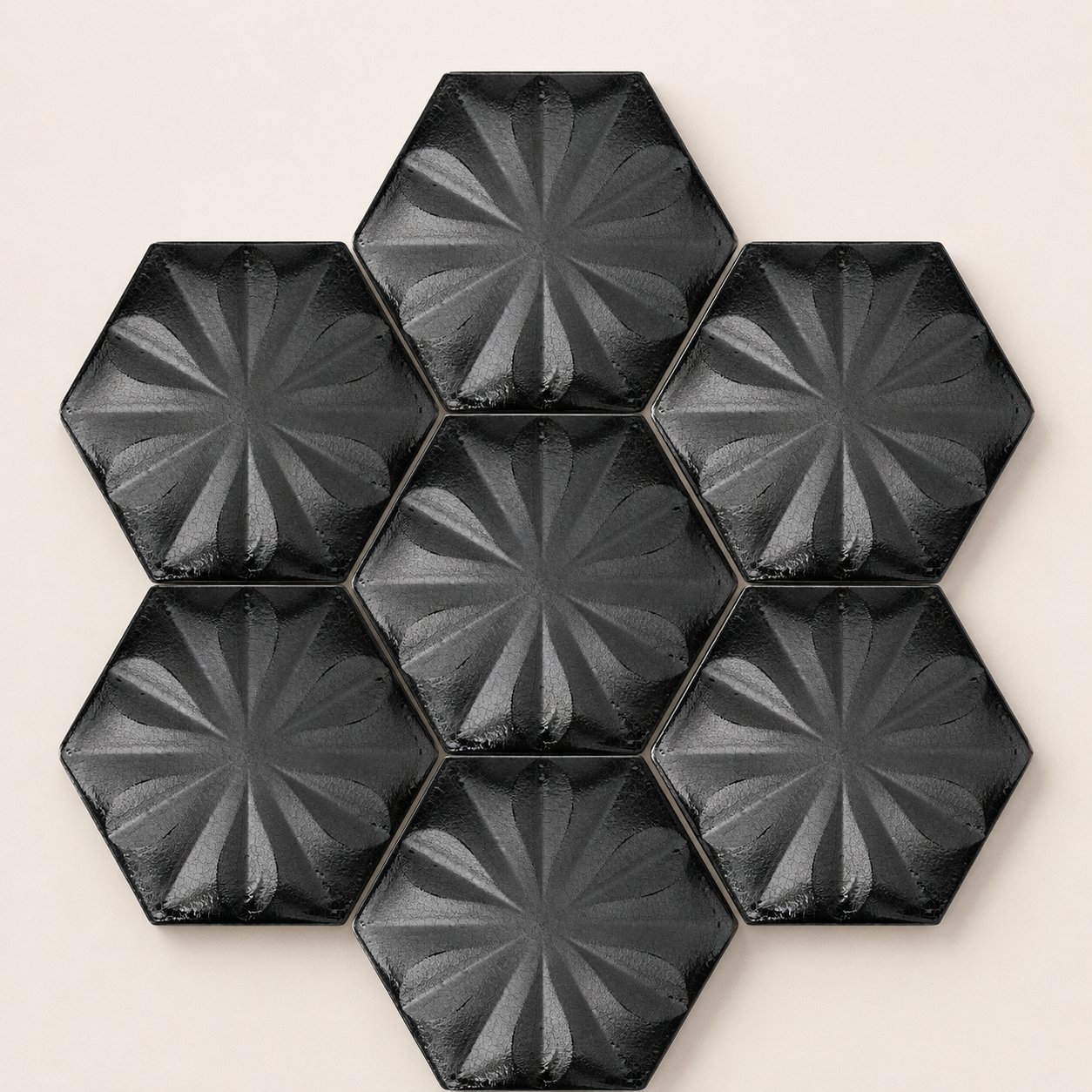 Armada Çini 15x17 Cm Çiçekli Mat metalik Altıgen Seramik 