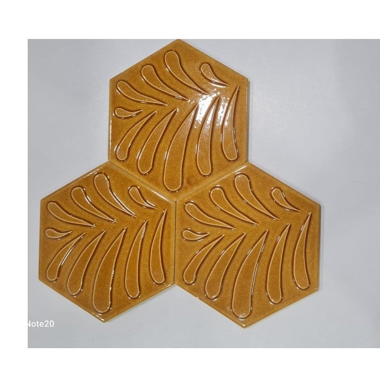 Armada Çini 15x17 Cm Yaprak Karamel Altıgen Seramik