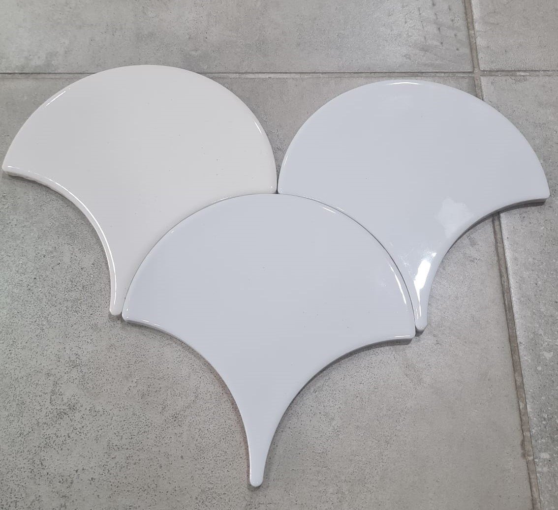 Armada Çini 17x17 cm Beyaz Balık Pulu Seramik