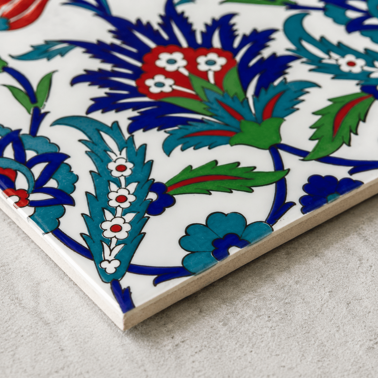 Armada Çini 20x20 Cm Ac 19 Laleli Desen Osmanlı Çini Seramik Karo