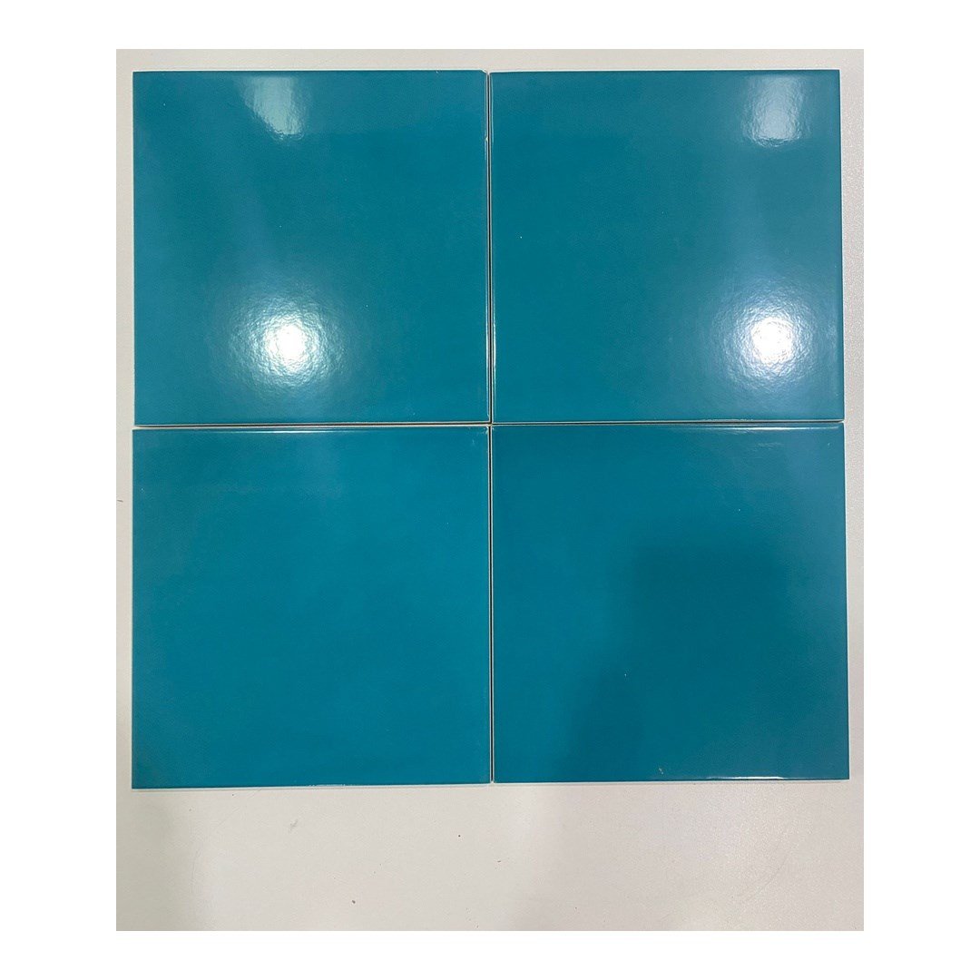 Armada Çini 20x20 Cm Ac 24 Turkuaz Desen Kütahya Çini Seramik Karo